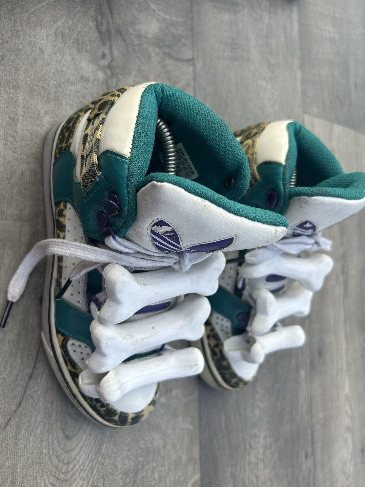 Adidas × Jeremy Scott Adidas Jeremy Scott Bones sneakers Size US 5.5 / EU 38 - 2 Thumbnail