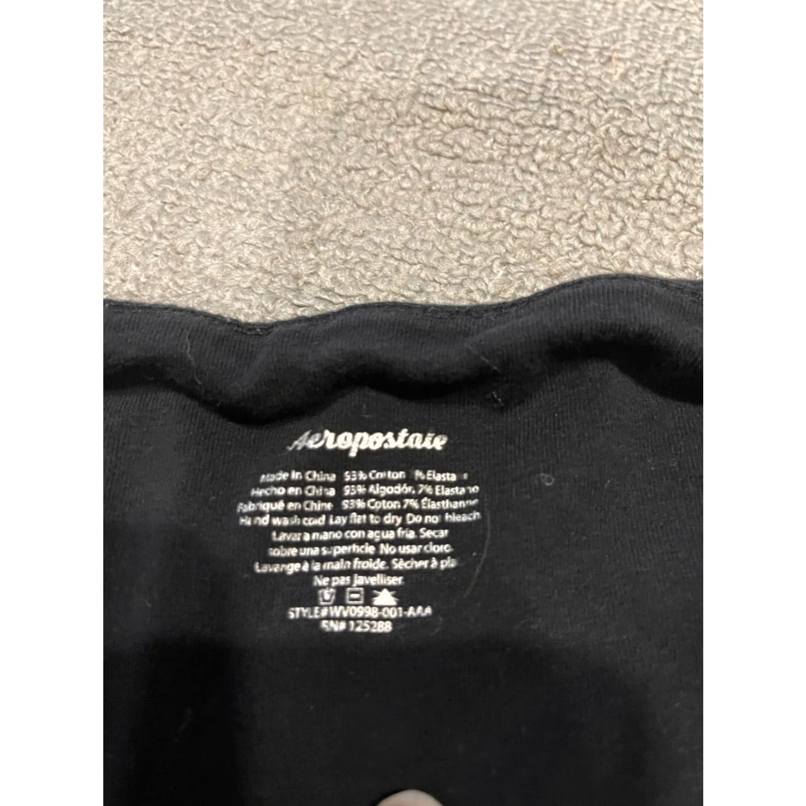 Vintage Aéropostale Capris Pants Womens 26x19 Black Spell out on Side Capri Regular Tapered Cotton Polyester Blended Fabric Activewear Women Size 26" / US 2 / IT 38 - 4 Thumbnail