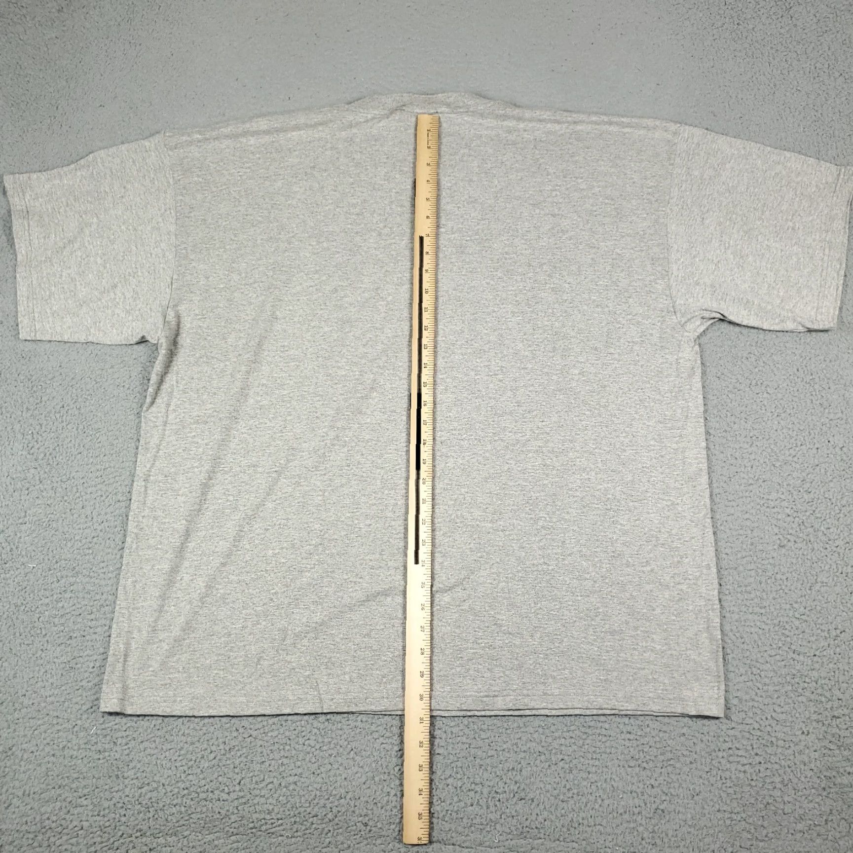 Nike VINTAGE Nike T-Shirt Short Sleeve Adult 2XL Gray Logo Crew Neck All Seasons Men Size US XXL / EU 58 / 5 - 3 Thumbnail