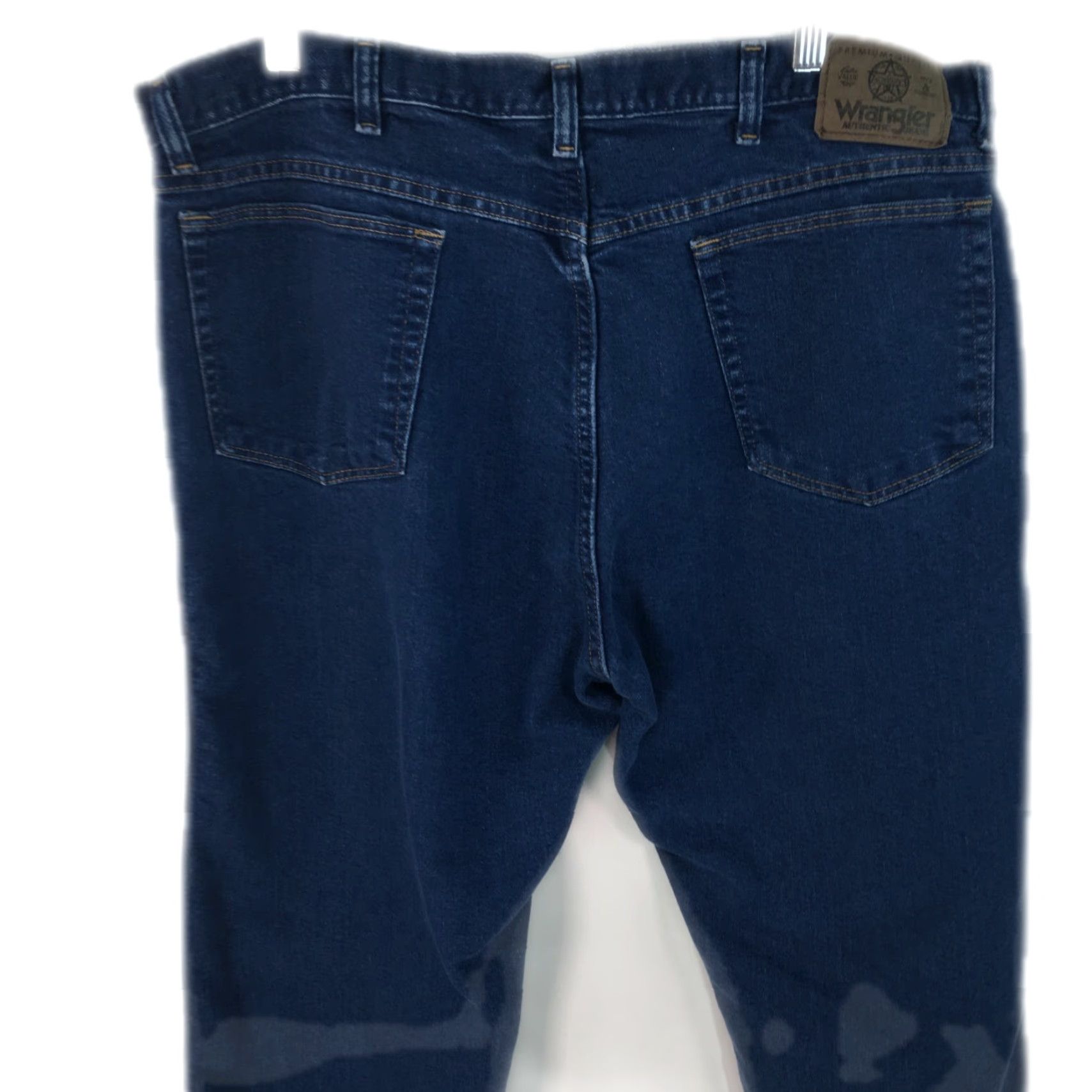 Wrangler VINTAGE Wrangler Jeans Mens Size 40x29 Straight Leg Denim Blue 5-Pocket Regular Rise High Navy Blue Wrangler Mens Jeans Size US 38 / EU 54 - 4 Thumbnail