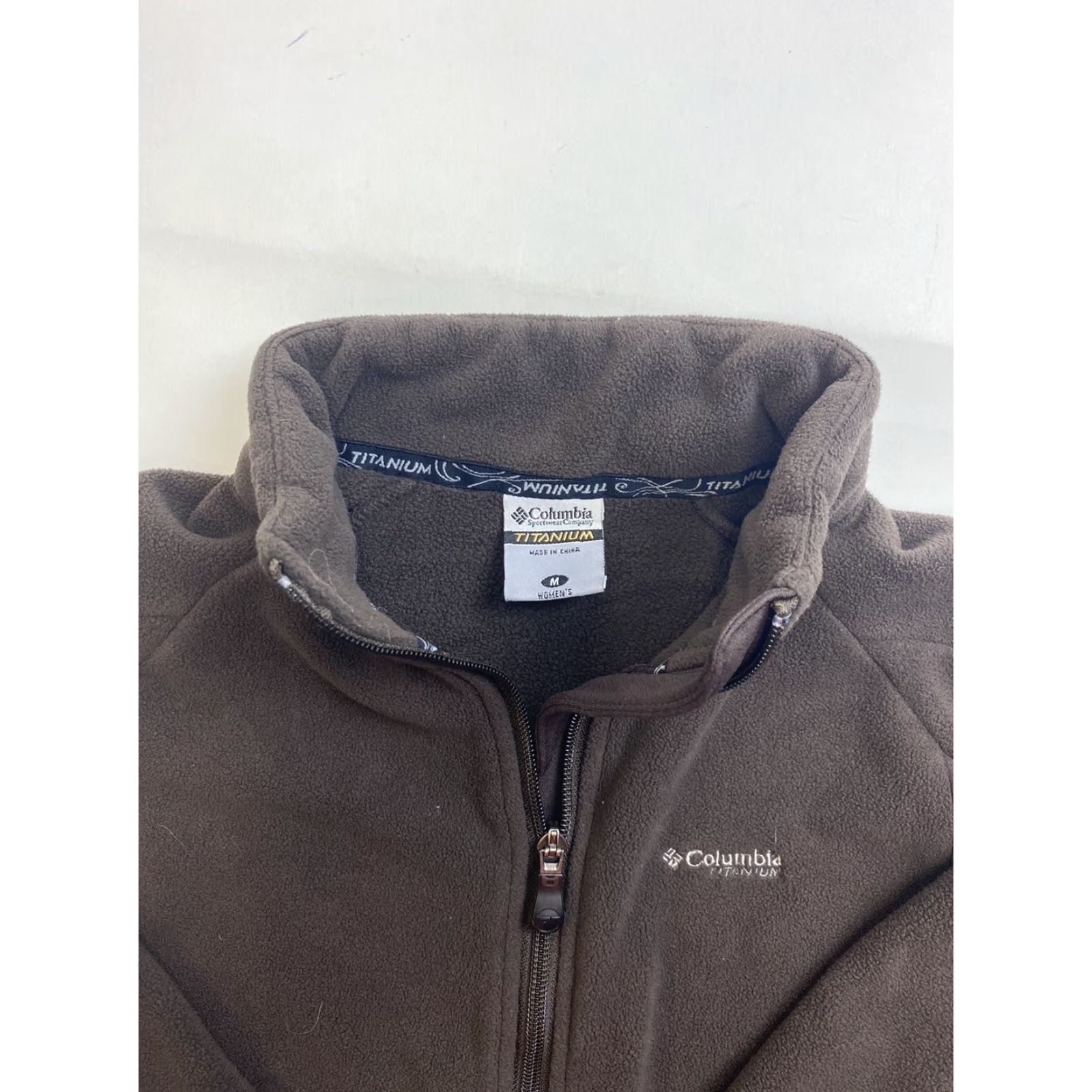 Vintage Columbia Fleece Jacket Womens Size M Brown Zip Pockets Jacket Mens Womens? Size M / US 6-8 / IT 42-44 - 3 Thumbnail