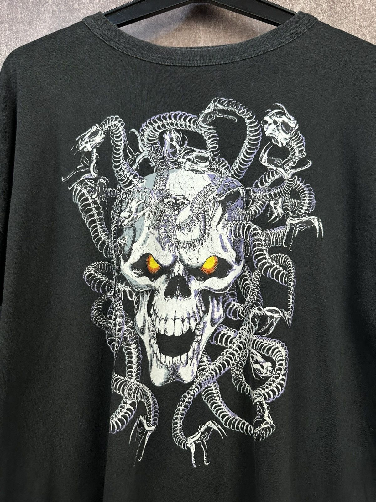 Liquid Blue 🩸RARE🩸Vintage Liquid Blue style Skull T Shirt Size US XL / EU 56 / 4 - 2 Thumbnail