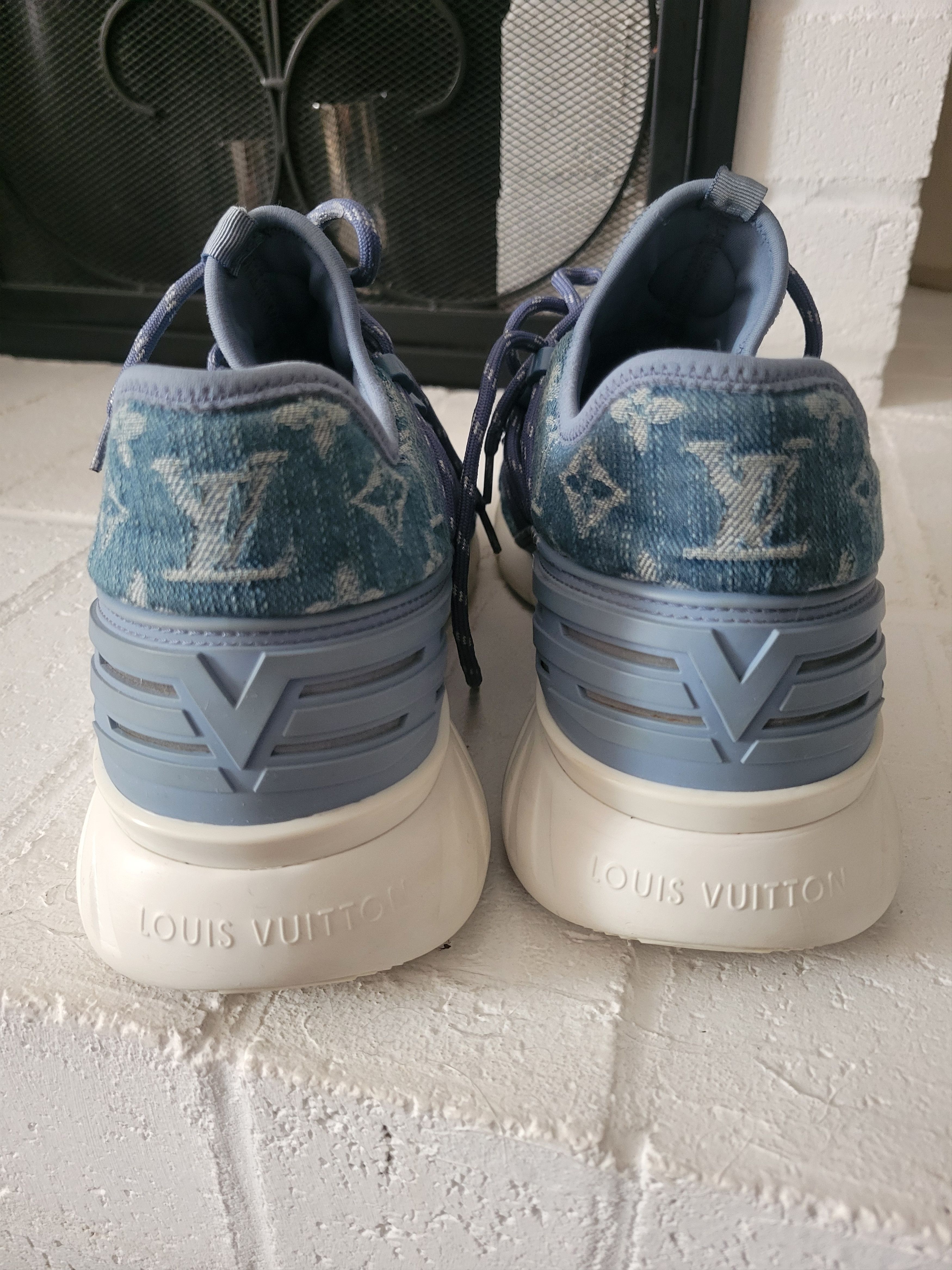 Louis Vuitton Louis vuitton Fastlane monogram denim sneakers Size US 7.5 / EU 40-41 - 2 Thumbnail
