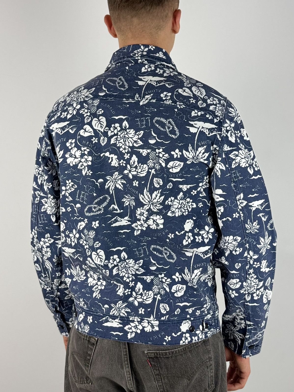 Lee NWT Lee 91B Floral Graphic Regular Jacket Size US M / EU 48-50 / 2 - 3 Thumbnail