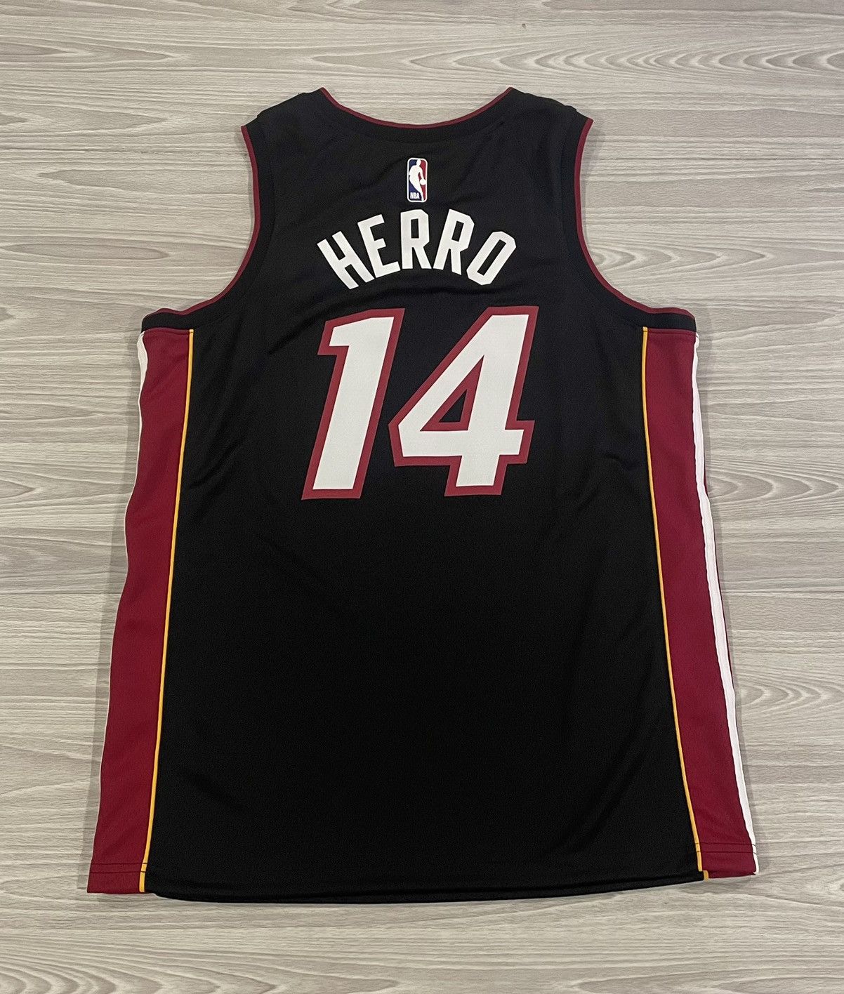 Nike Nike Miami Heat Tyler Herro #14 Jersey Men's Size Large Size US L / EU 52-54 / 3 - 6 Thumbnail