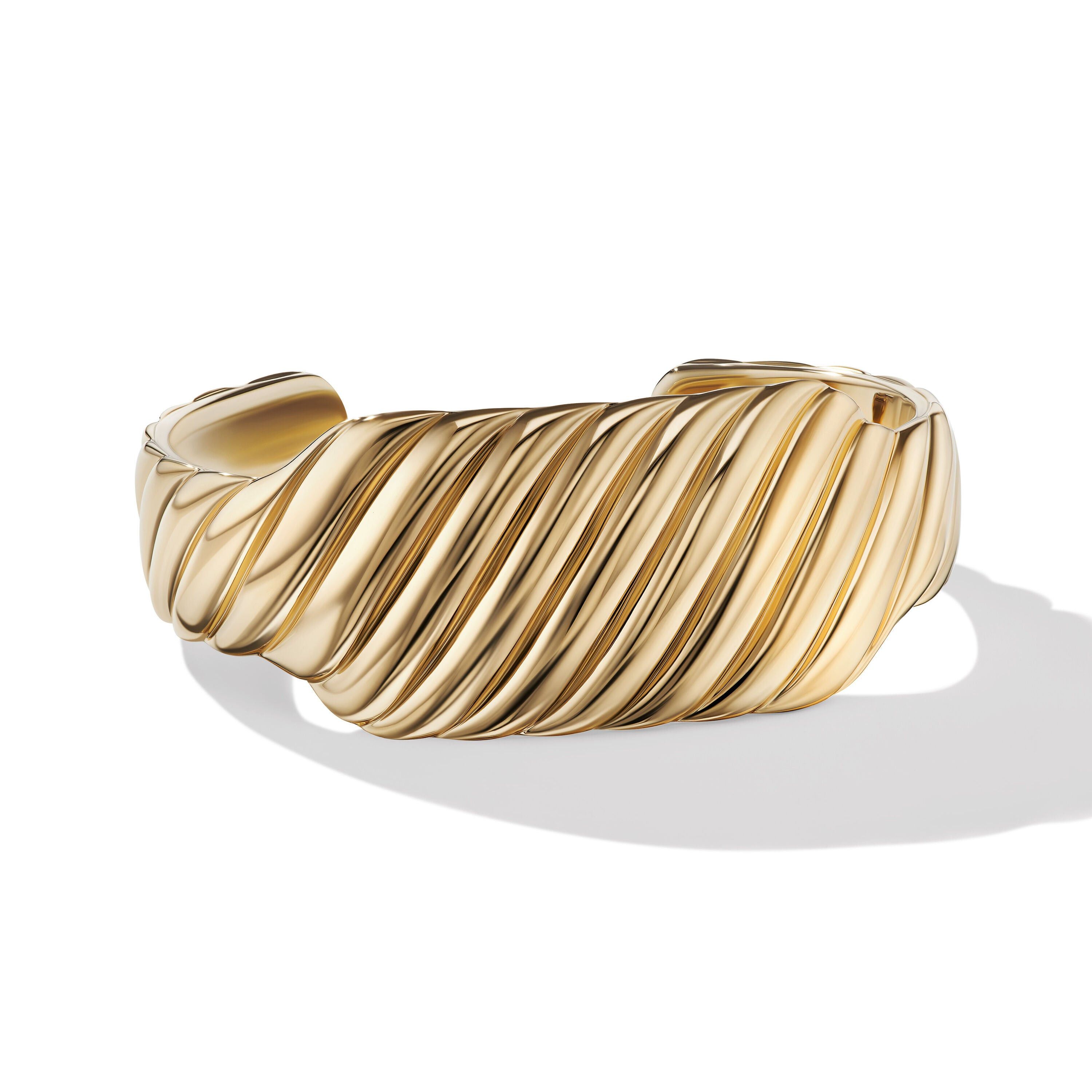 David Yurman o1w1db10325 B17189 Bracelet in 18K Yellow Gold & 26mm Size ONE SIZE - 1 Preview