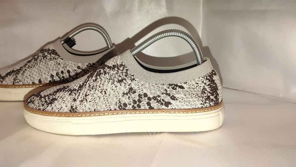 Vince Camuto Vince Camuto Keamalla Slip On Sneaker Size 8 Size US 8 / IT 38 - 2 Thumbnail