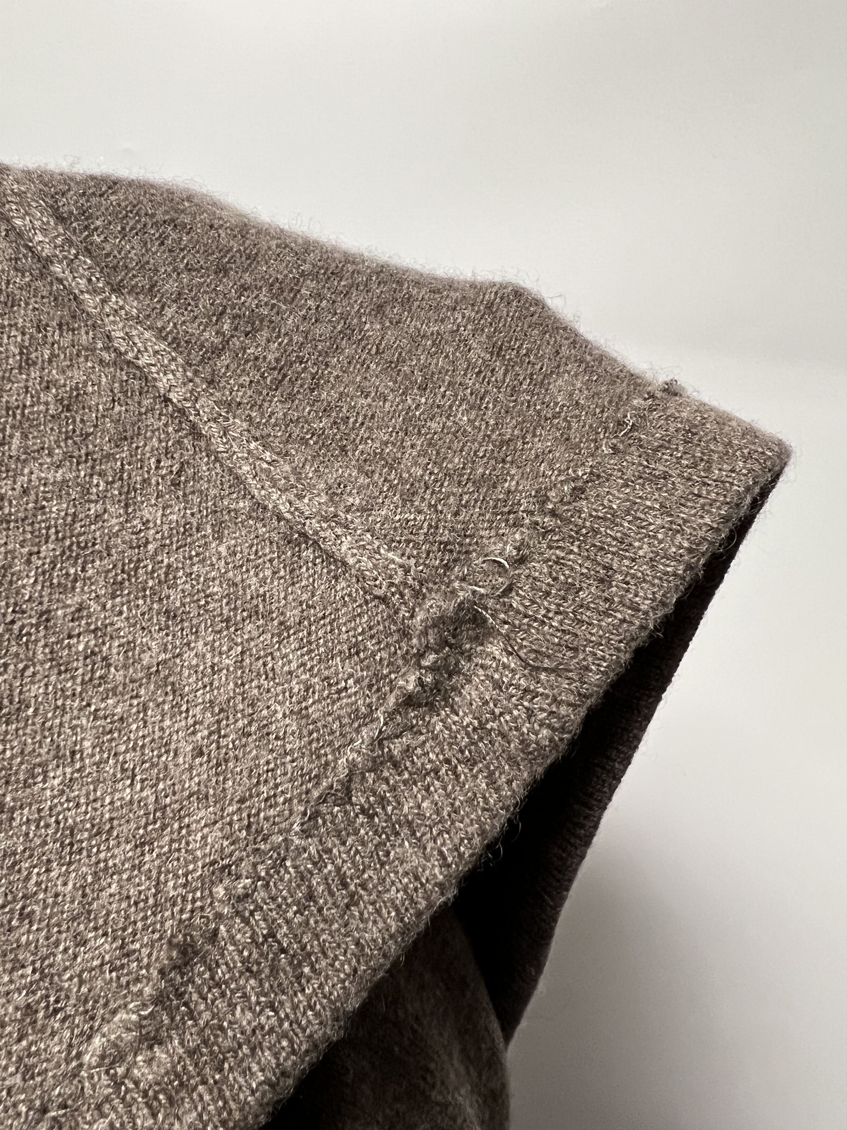 Bompard Eric Bompard Cashmere V-Neck Sweater Oversized Size L / US 10 / IT 46 - 12 Thumbnail
