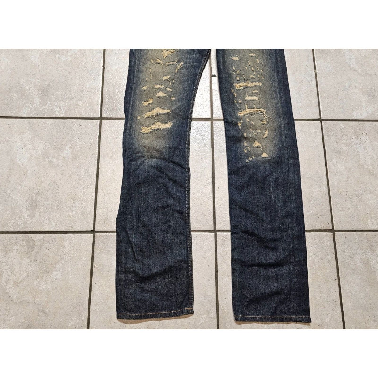 Diesel USED DIESEL SAFADO 0608C DENIM JEANS PANTS SZ W30 L32 MEN JEANS BLUE 30x32 REGULAR 44 INCH OUTSIDE LEG OLD SCHOOL 90s? Size US 30 / EU 46 - 3 Thumbnail