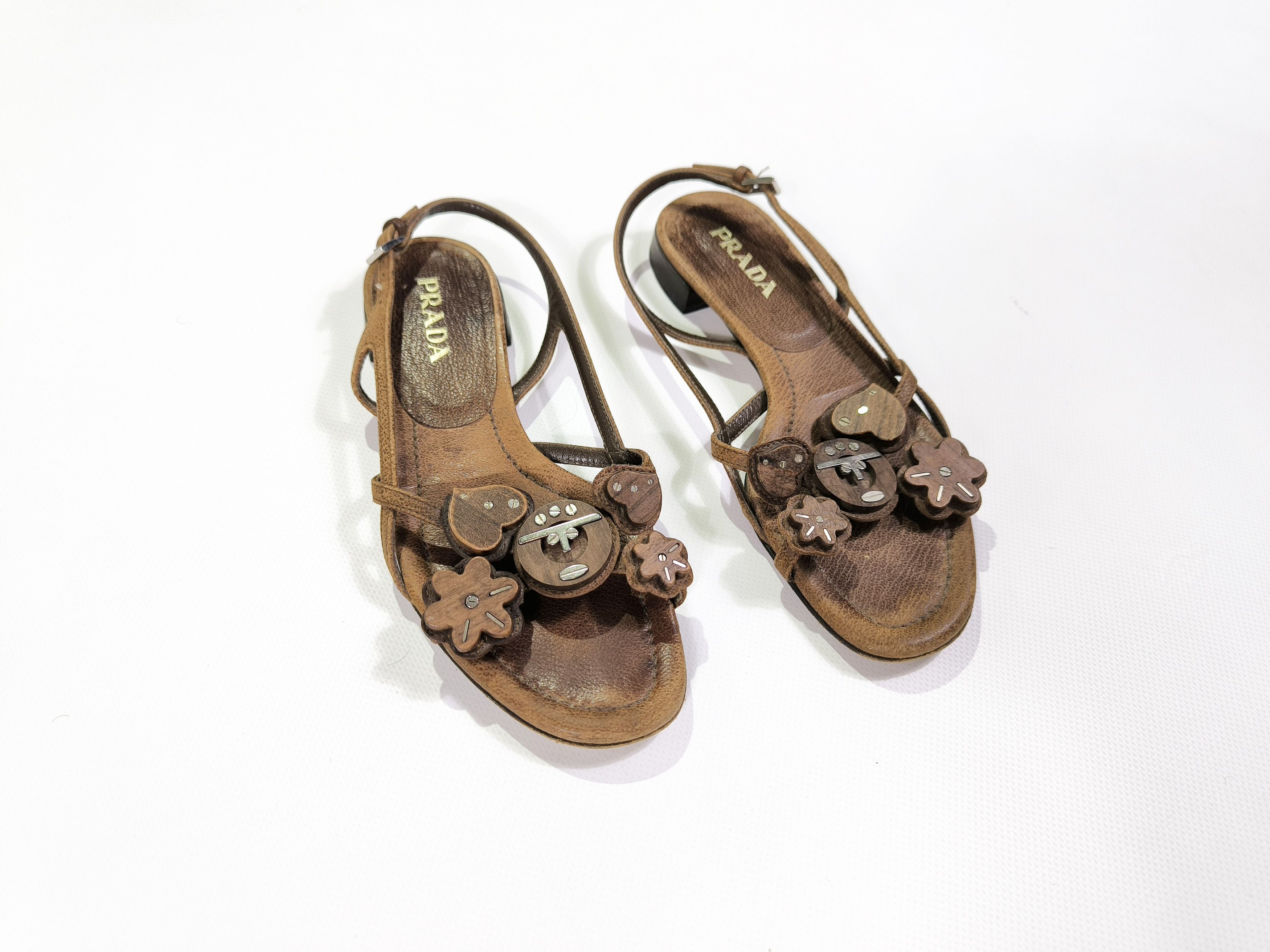 Prada Prada Wood Hearts Open Toe Leather Sandals Size 35 US5 UK2 Size US 5 / IT 35 - 2 Thumbnail