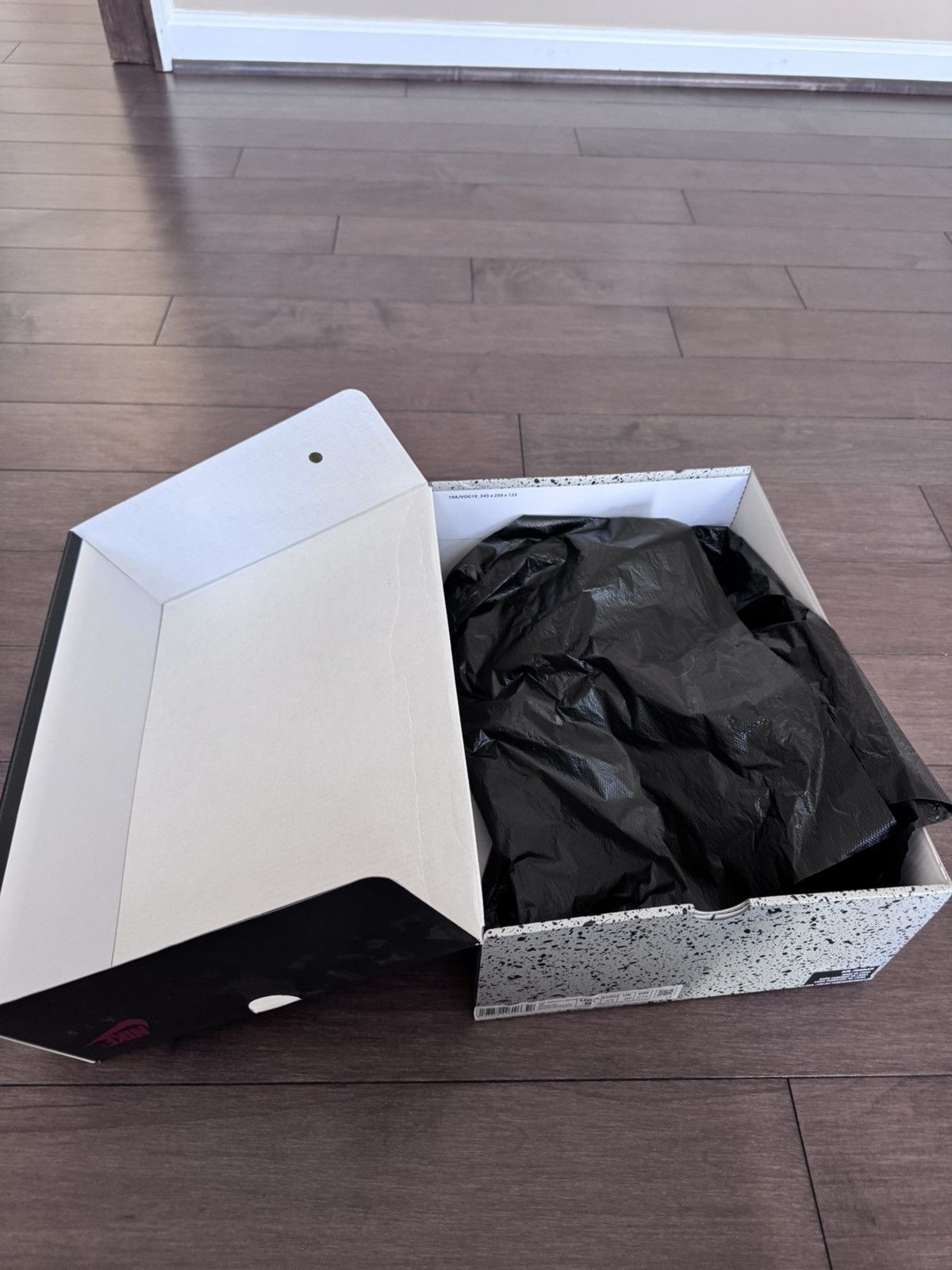 Jordan Brand Jordan 5 black metallic Size US 9.5 / EU 42-43 - 8 Thumbnail
