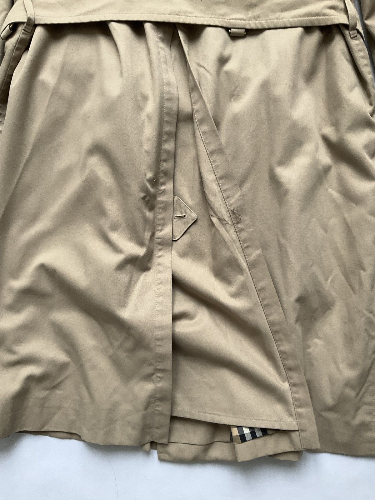 Burberry Trench-coat Burberry Vintage Size US L / EU 52-54 / 3 - 14 Thumbnail