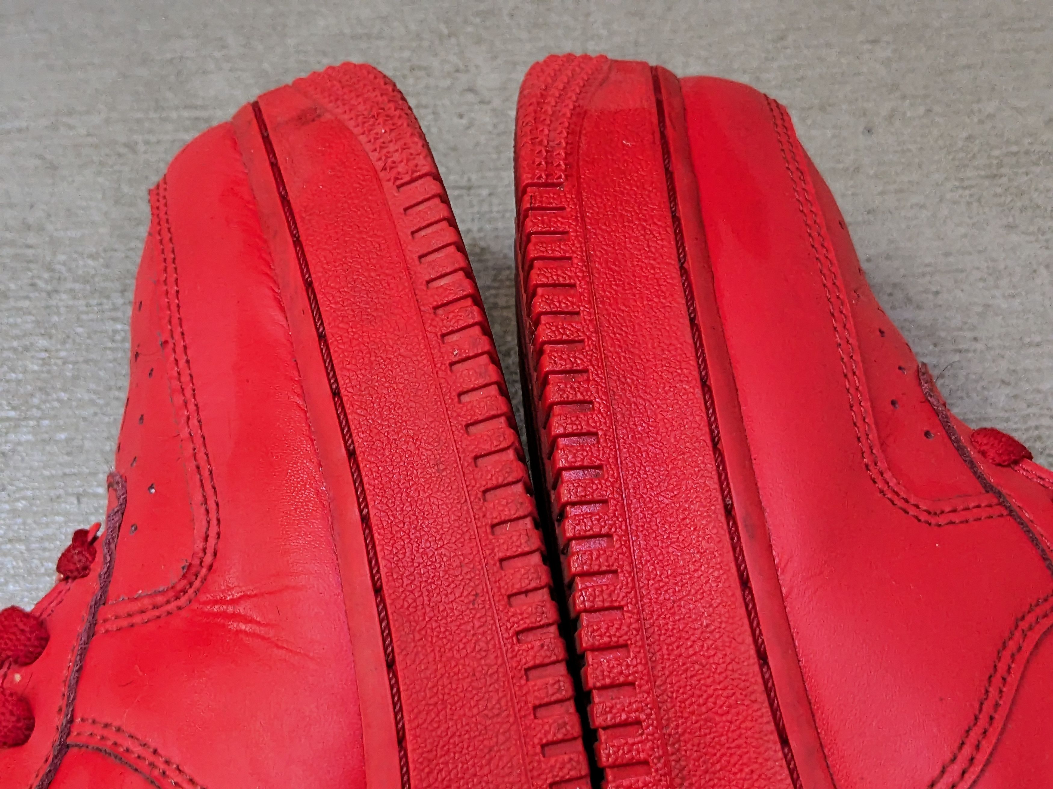 Nike Nike Air Force 1 '07 LV8 Low Triple Red 10.5 CW6999-600 Size US 10.5 / EU 43-44 - 6 Thumbnail