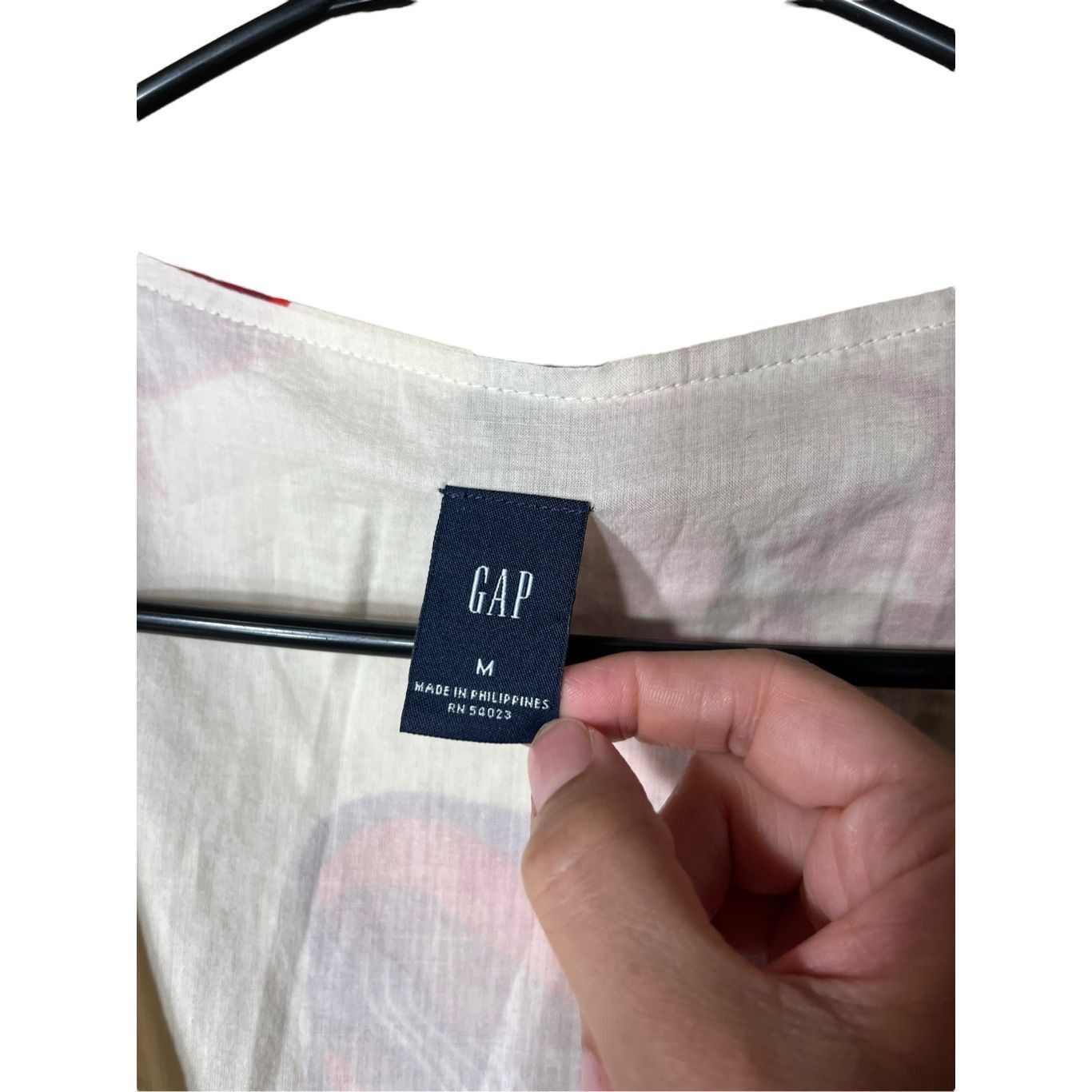 Gap Gap Wrap Top White Floral Butterfly Short Sleeve Size M Size M / US 6-8 / IT 42-44 - 5 Thumbnail