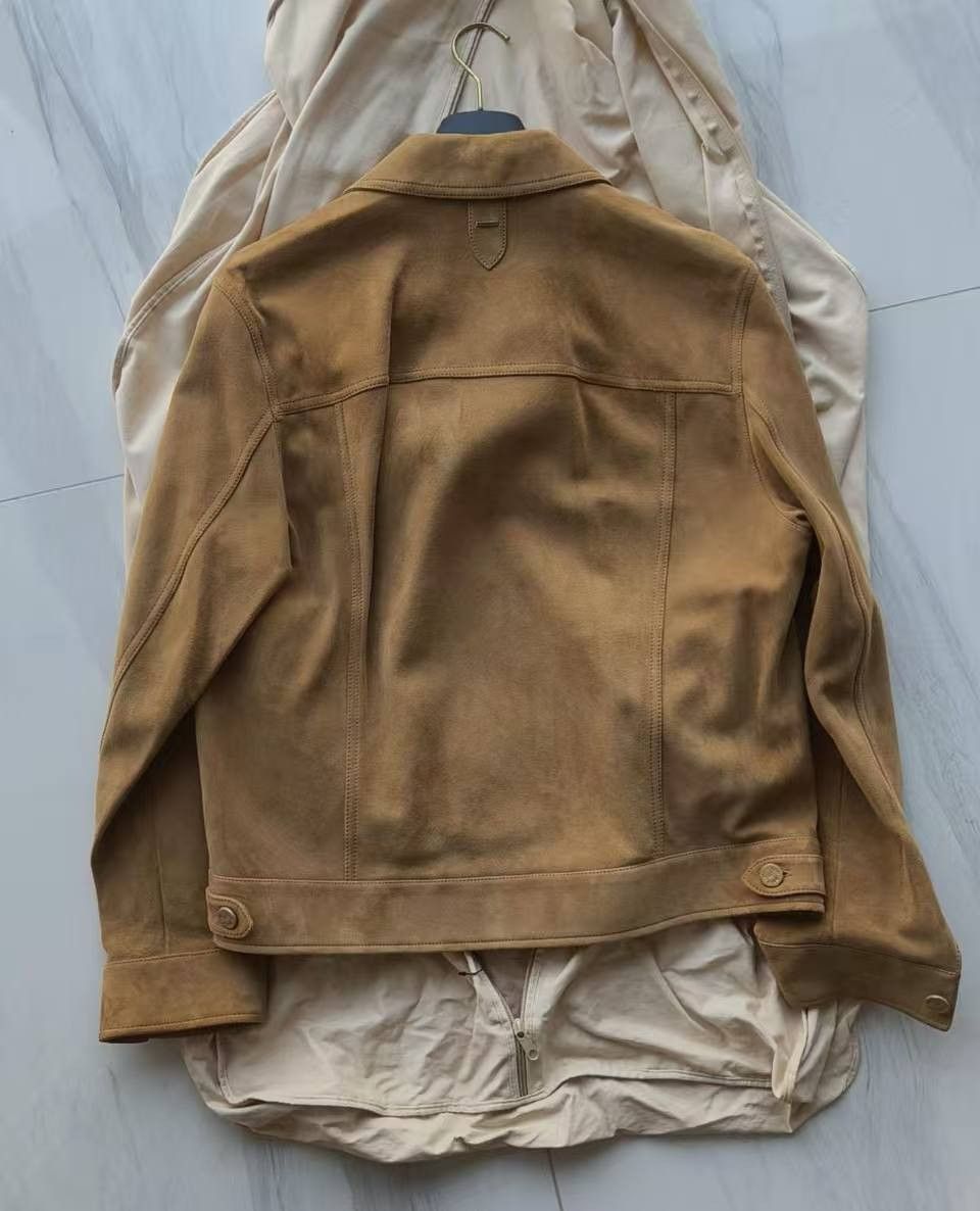 Louis Vuitton Louis Vuitton Suede Beige Light Jacket l Men Size US L / EU 52-54 / 3 - 3 Thumbnail