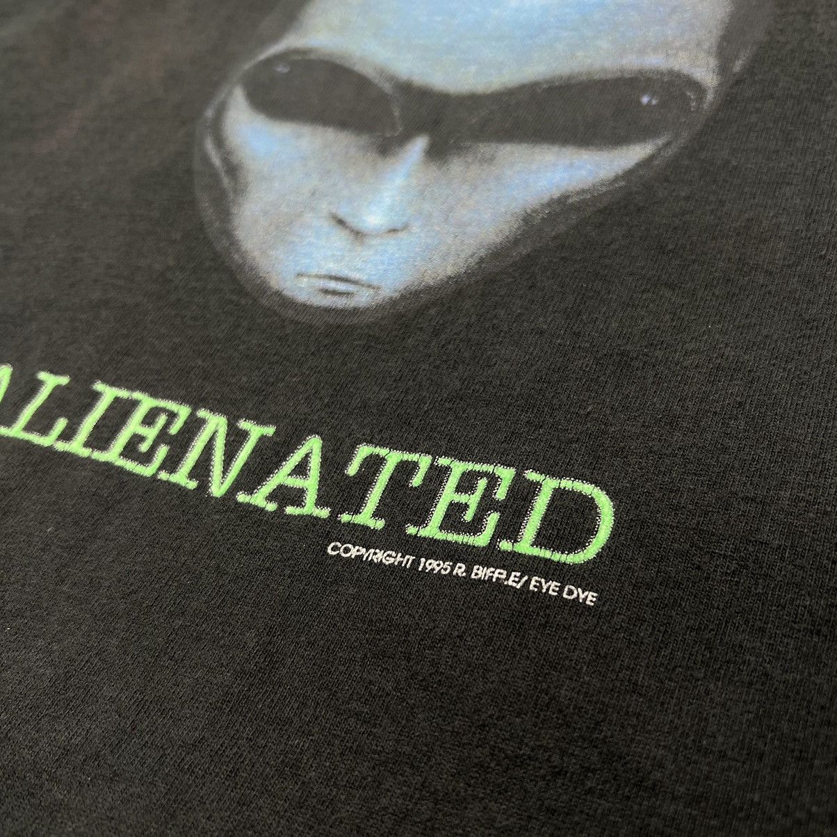 Vintage VTG Alienated Tee Shirt Long Sleeve Biffle Alien Workshop Size US L / EU 52-54 / 3 - 4 Thumbnail