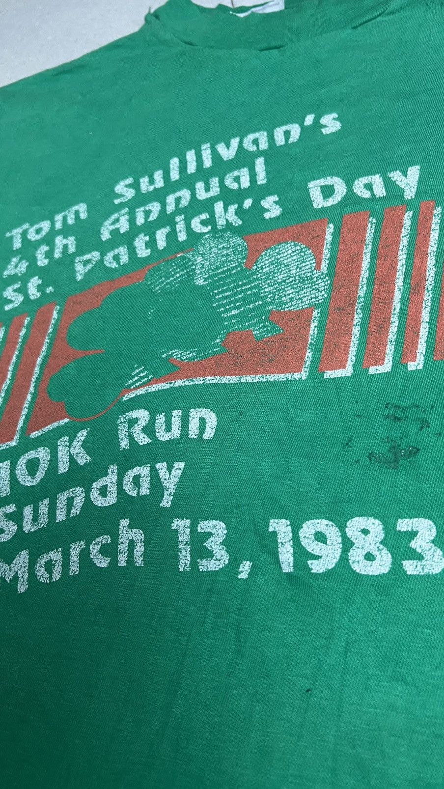 Hanes vintage 10k Run March 13,1983 Size US M / EU 48-50 / 2 - 6 Thumbnail