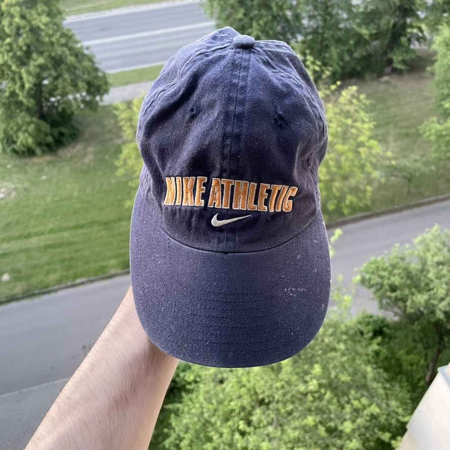 Nike Nike cap hat vintage 90s navy faded distessed Size ONE SIZE - 8 Thumbnail