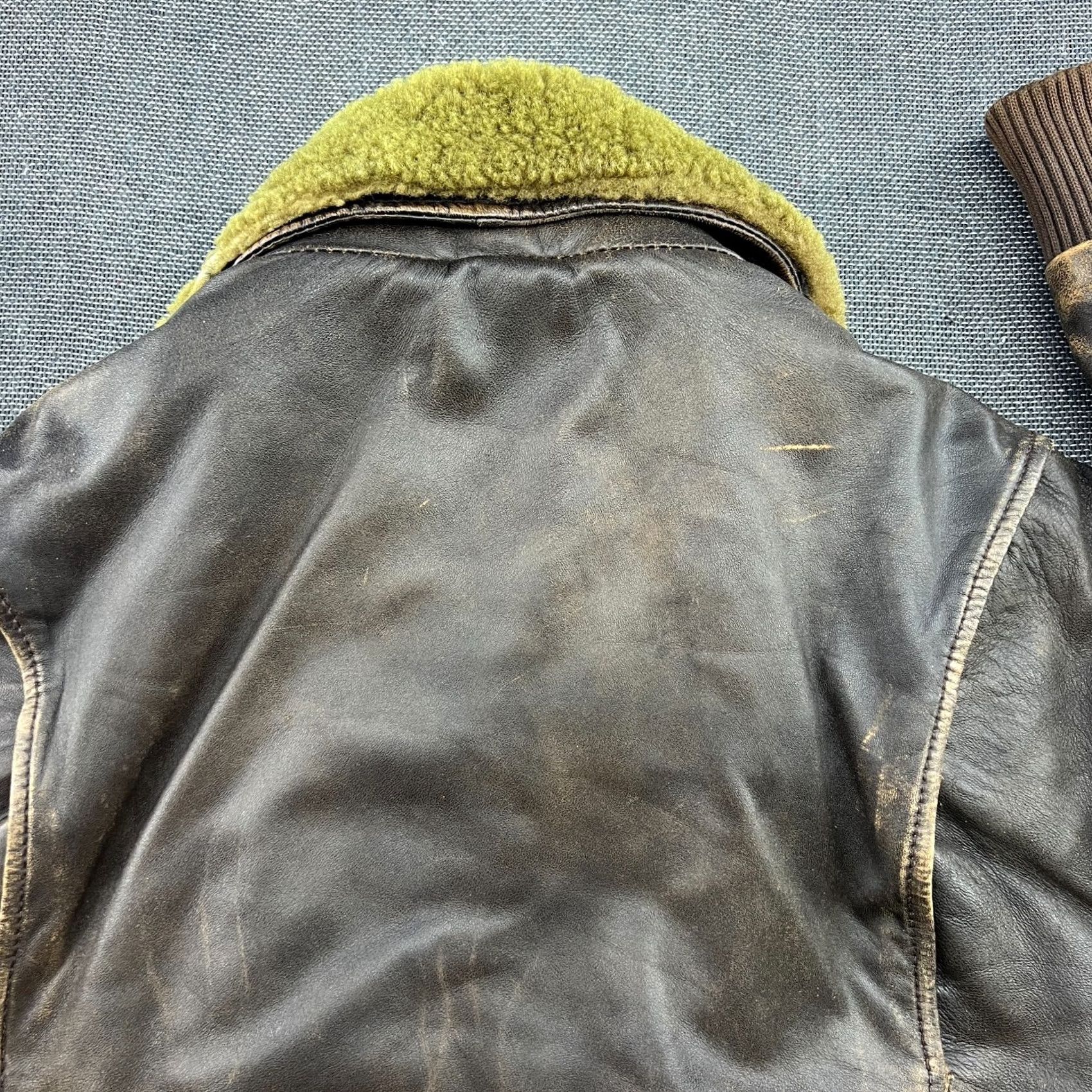 Vintage VINTAGE ARMA Leather Jacket Mens Size M Brown Aviator Bomber Pilot Jacket Men Redesign? Size US M / EU 48-50 / 2 - 5 Thumbnail