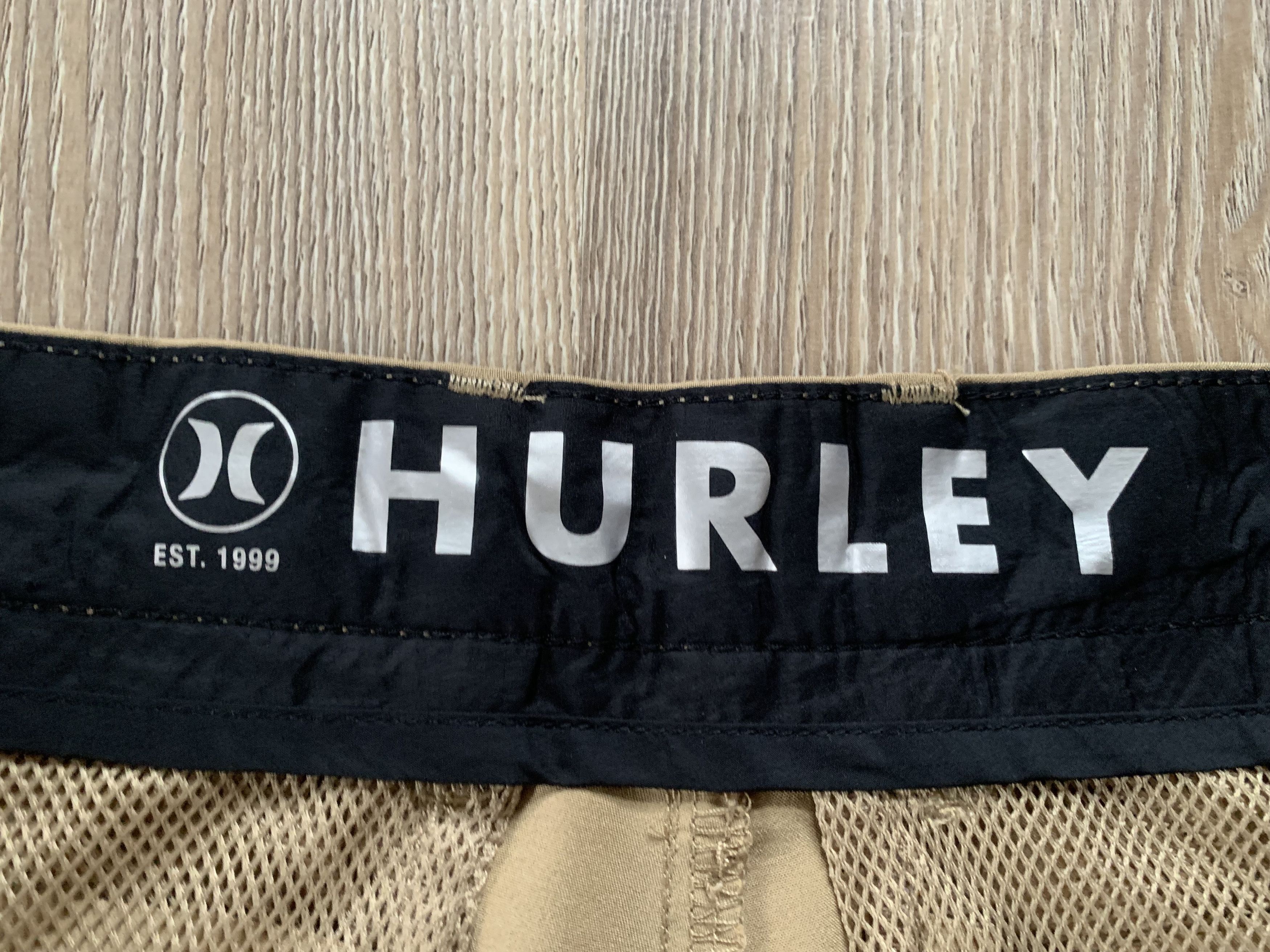 Hurley Hurley Beige Shorts Size US 34 / EU 50 - 6 Thumbnail