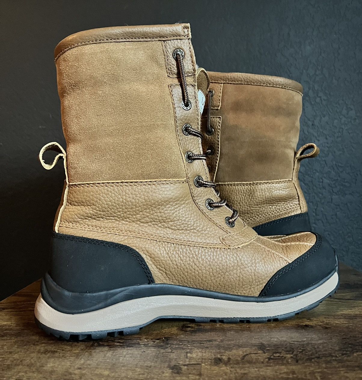 Ugg UGG Adirondack III Waterproof Cold Weather Booties Size US 9 / IT 39 - 6 Thumbnail