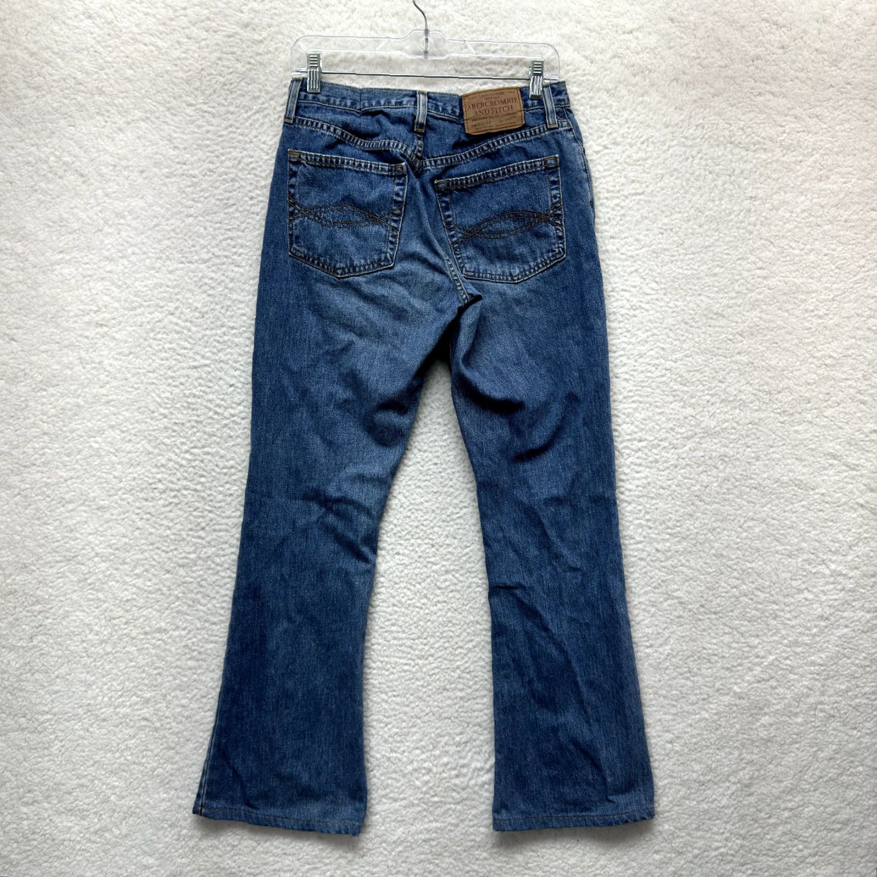 Abercrombie & Fitch VINTAGE Abercrombie Jeans 6 Womens Bootcut Flare Mid Rise Medium Wash Denim Jeans fits 1990s Womens Size 28" / US 6 / IT 42 - 2 Thumbnail
