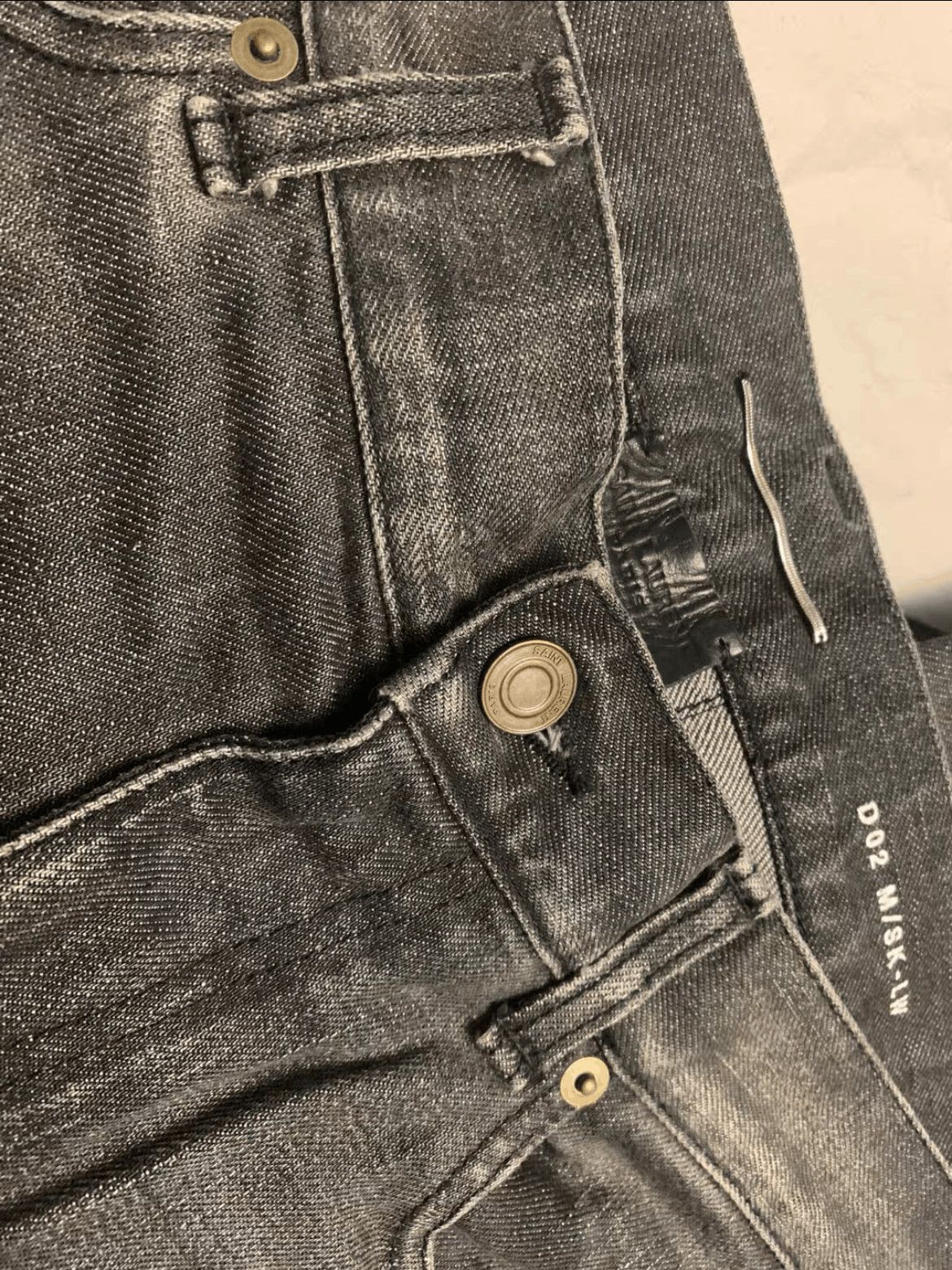 Saint Laurent Paris Saint Laurent Paris 13SS Distressed Vintage Wash Denim Size US 30 / EU 46 - 3 Thumbnail