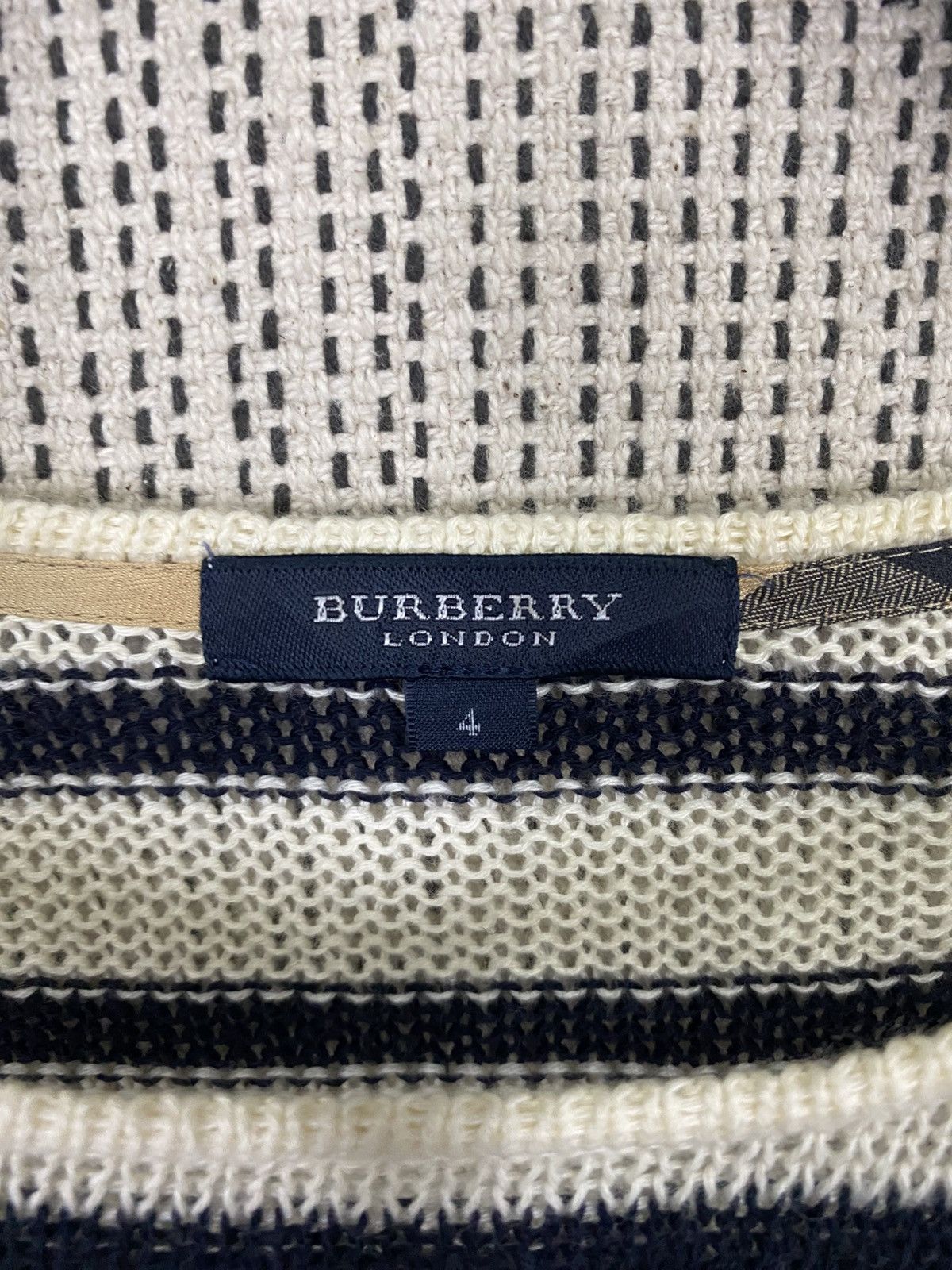 Burberry Vintage burberry london mesh sweater pullover size 4 Size L / US 10 / IT 46 - 5 Thumbnail