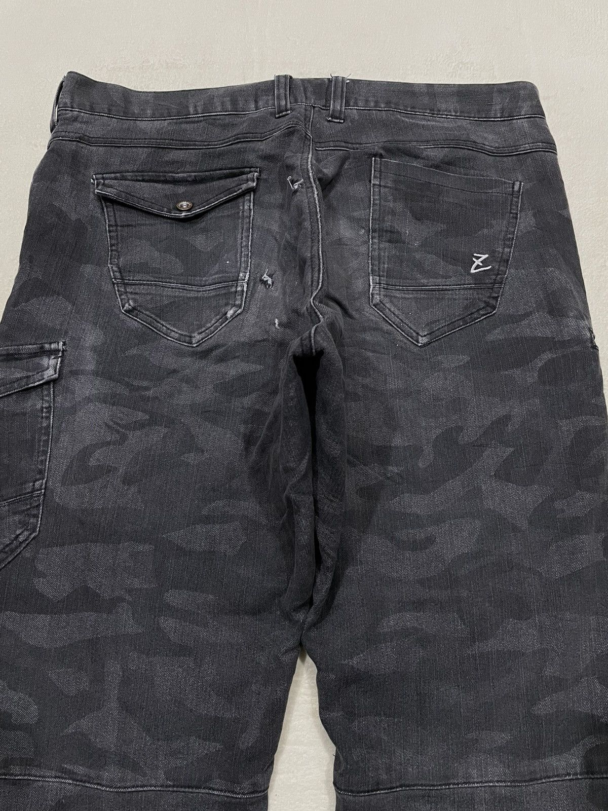 Japanese Brand Vintage Z-Dragon Faded Denim Jeans Size US 38 / EU 54 - 14 Thumbnail