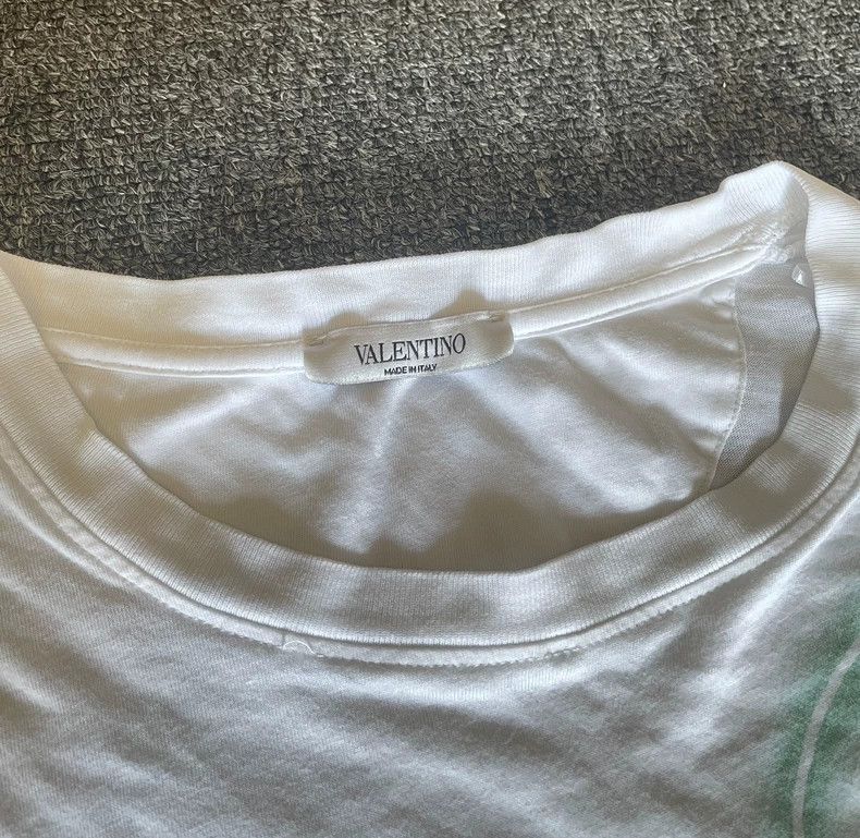 Valentino Valentino white short sleeves 2505-Nextarrow Size US S / EU 44-46 / 1 - 3 Thumbnail