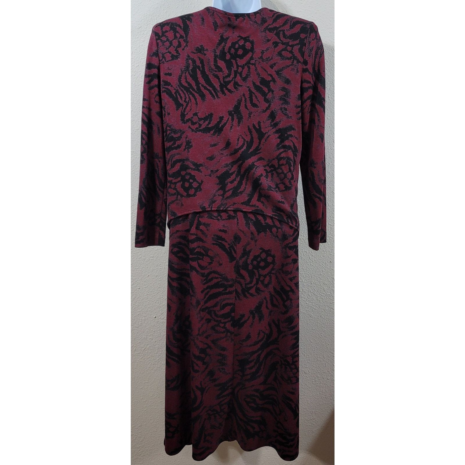 Other Karin Stevens Burgundy Black Geo Print 2 Piece Dress Set 8P Size M / US 6-8 / IT 42-44 - 6 Thumbnail