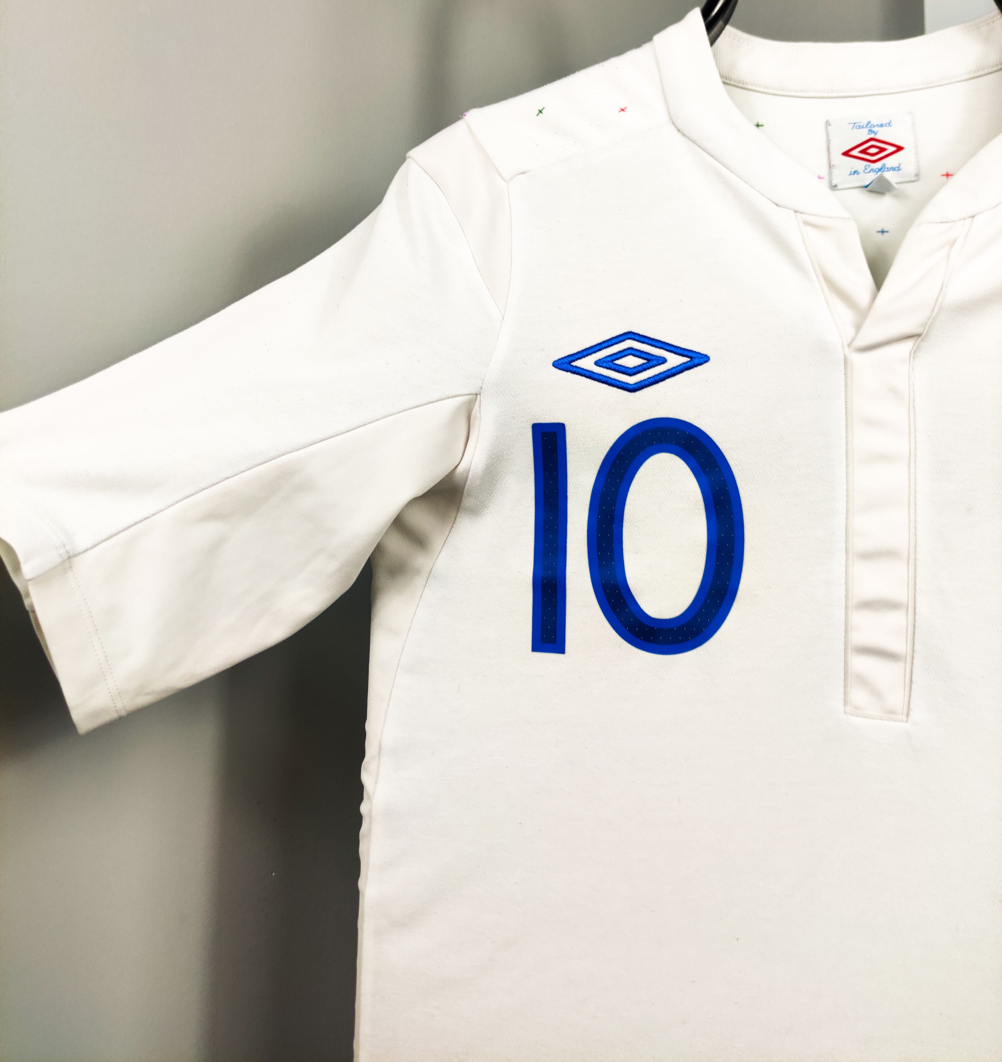 Umbro Wayne Rooney #10 England 2011 Home Umbro Blokecore Vintage Size US S / EU 44-46 / 1 - 22 Thumbnail