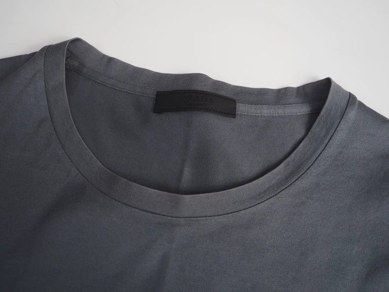 Prada PradaWashed gray pocket logo short sleeves 2503-Nextarrow Size US M / EU 48-50 / 2 - 4 Thumbnail