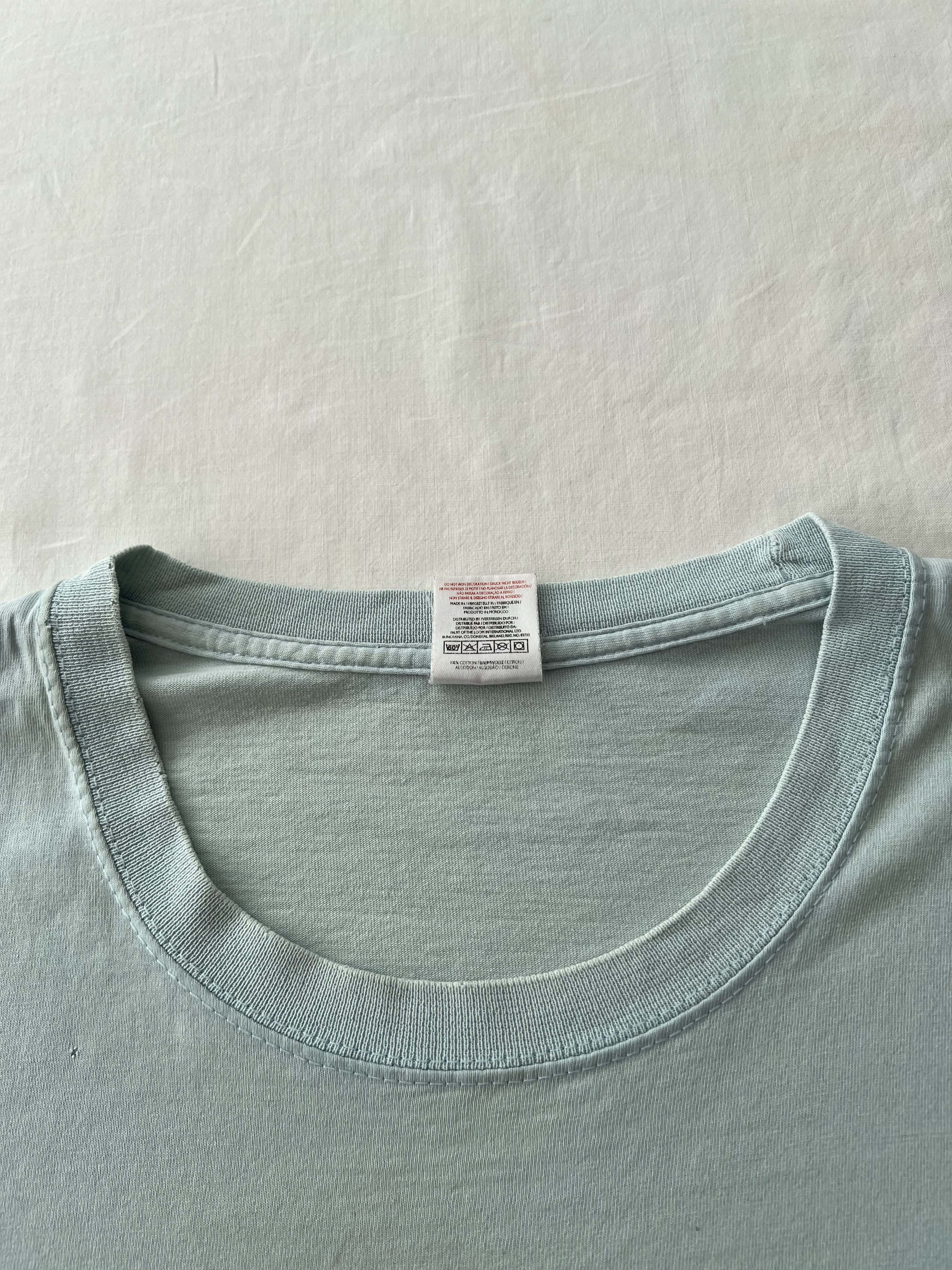 Band Tees Vintage 2000s Oasis Definitely Maybe Britpop Blue T-shirt Size US XL / EU 56 / 4 - 16 Thumbnail