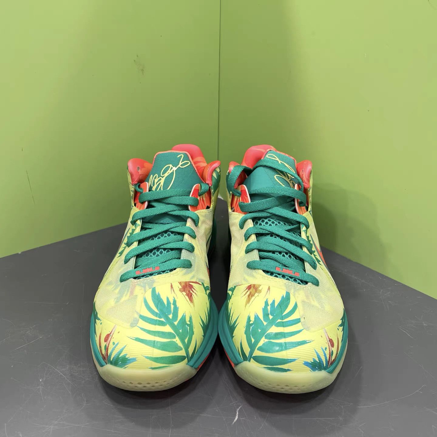 Nike Nike LeBron 9 Low "LeBronold Palmer" Basketball Shoes K15 Size US 11 / EU 44 - 2 Thumbnail
