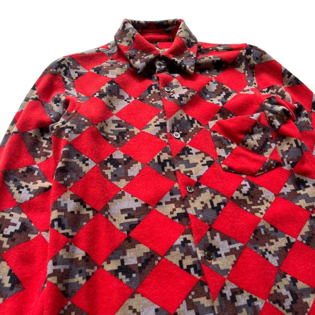 Comme des Garcons × Comme des Garcons Homme × Comme des Garcons Homme Deux AW03 Comme des Garcons Check Pixel Red Wool Shirt Size US S / EU 44-46 / 1 - 3 Thumbnail