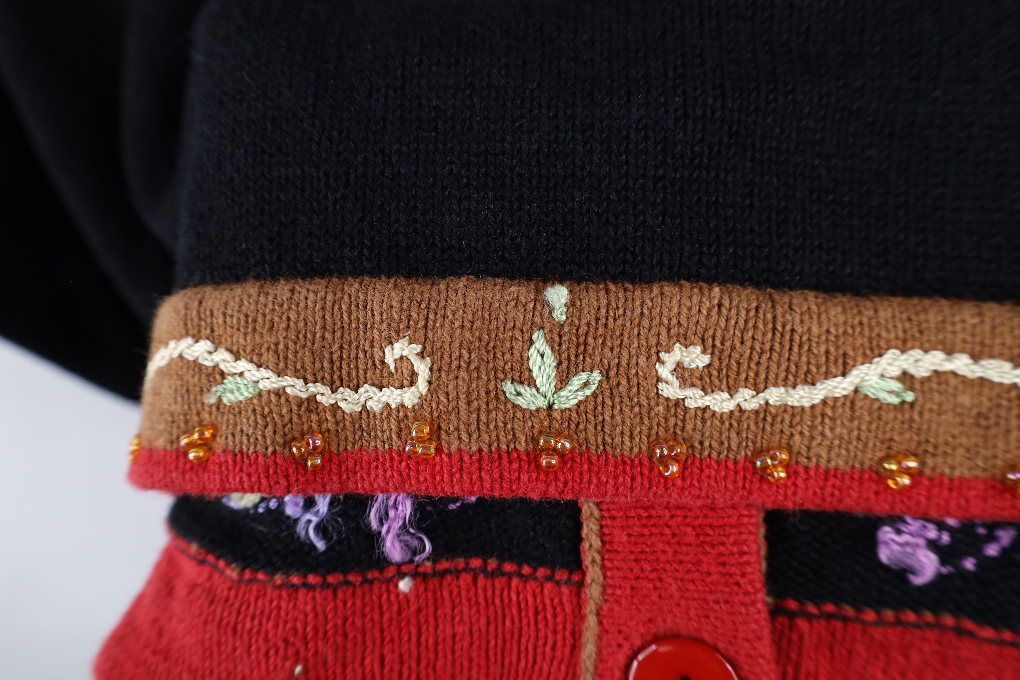 Vintage Vintage 90s Streetwear Embroidered Chicken Cardigan Sweater Size L / US 10 / IT 46 - 11 Thumbnail