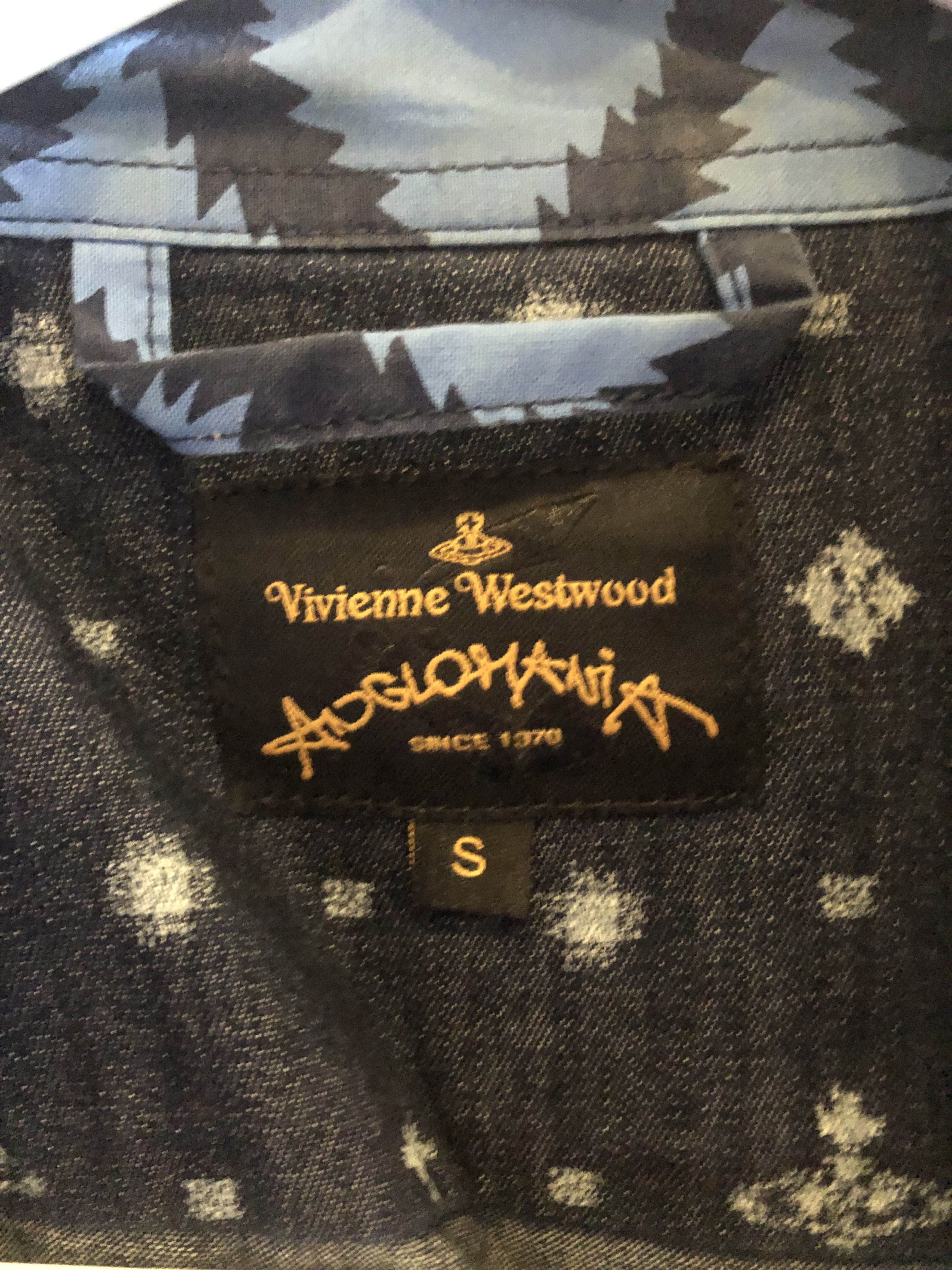 Vivienne Westwood Vivienne Westwood Crest Button Up Size US S / EU 44-46 / 1 - 3 Thumbnail