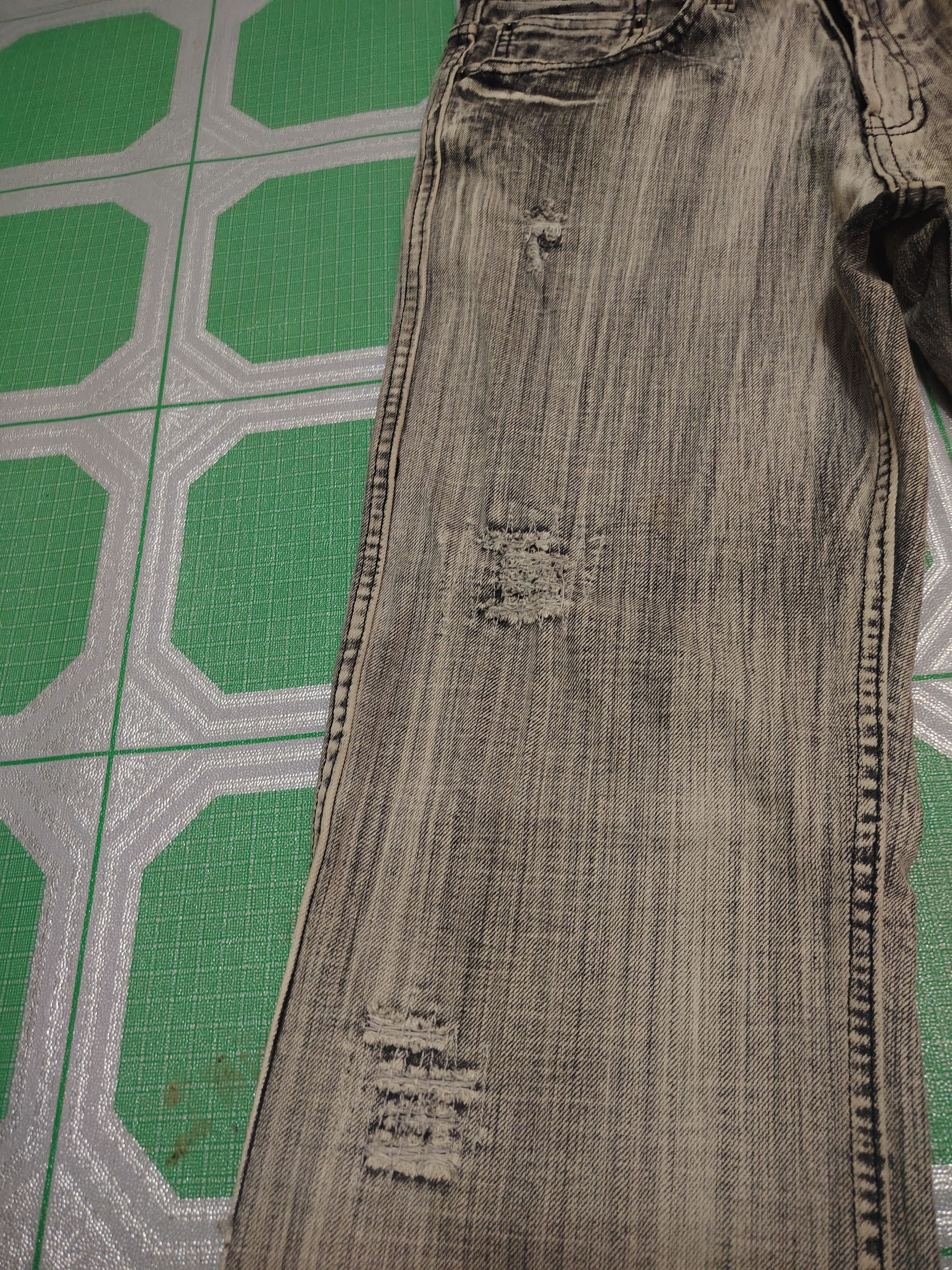 Japanese Brand Japanese international world jeans distressed jeans Size US 30 / EU 46 - 4 Thumbnail