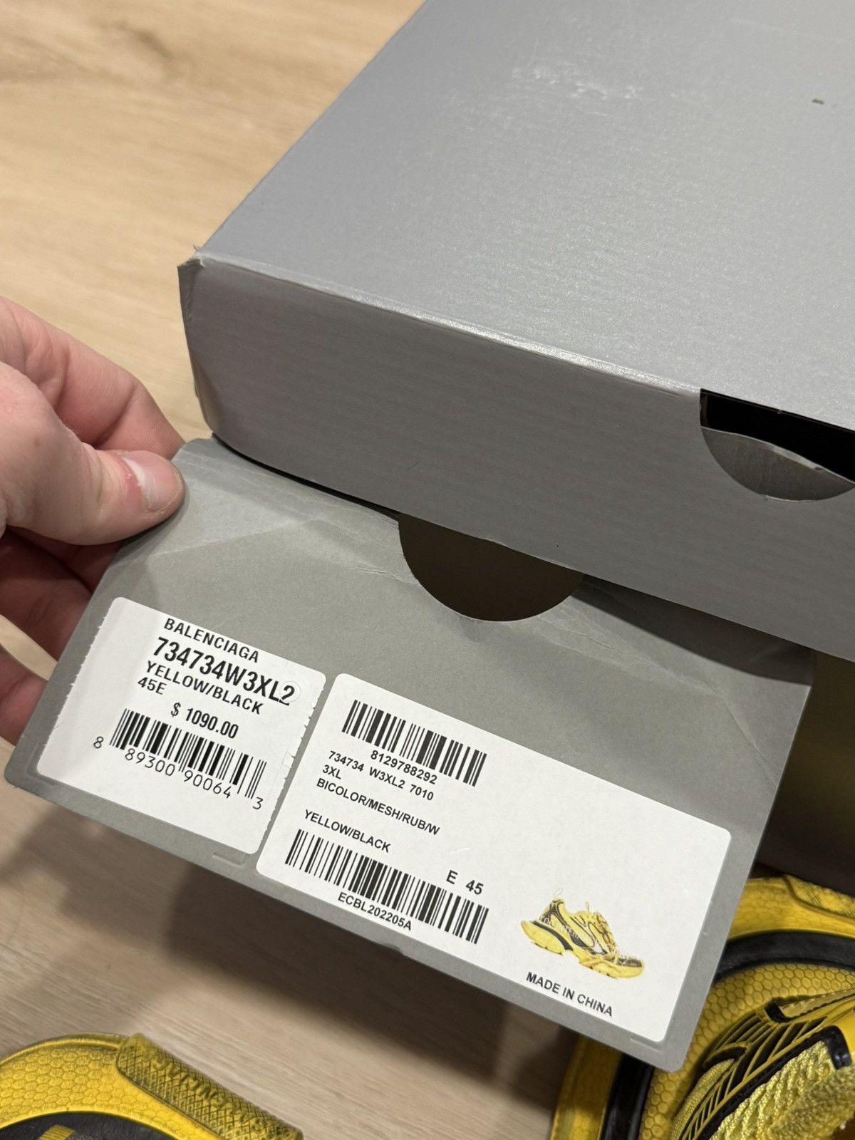 Balenciaga Balenciaga 3xl Distressed Sneakers ‘Yellow’ Size US 12 / EU 45 - 22 Thumbnail