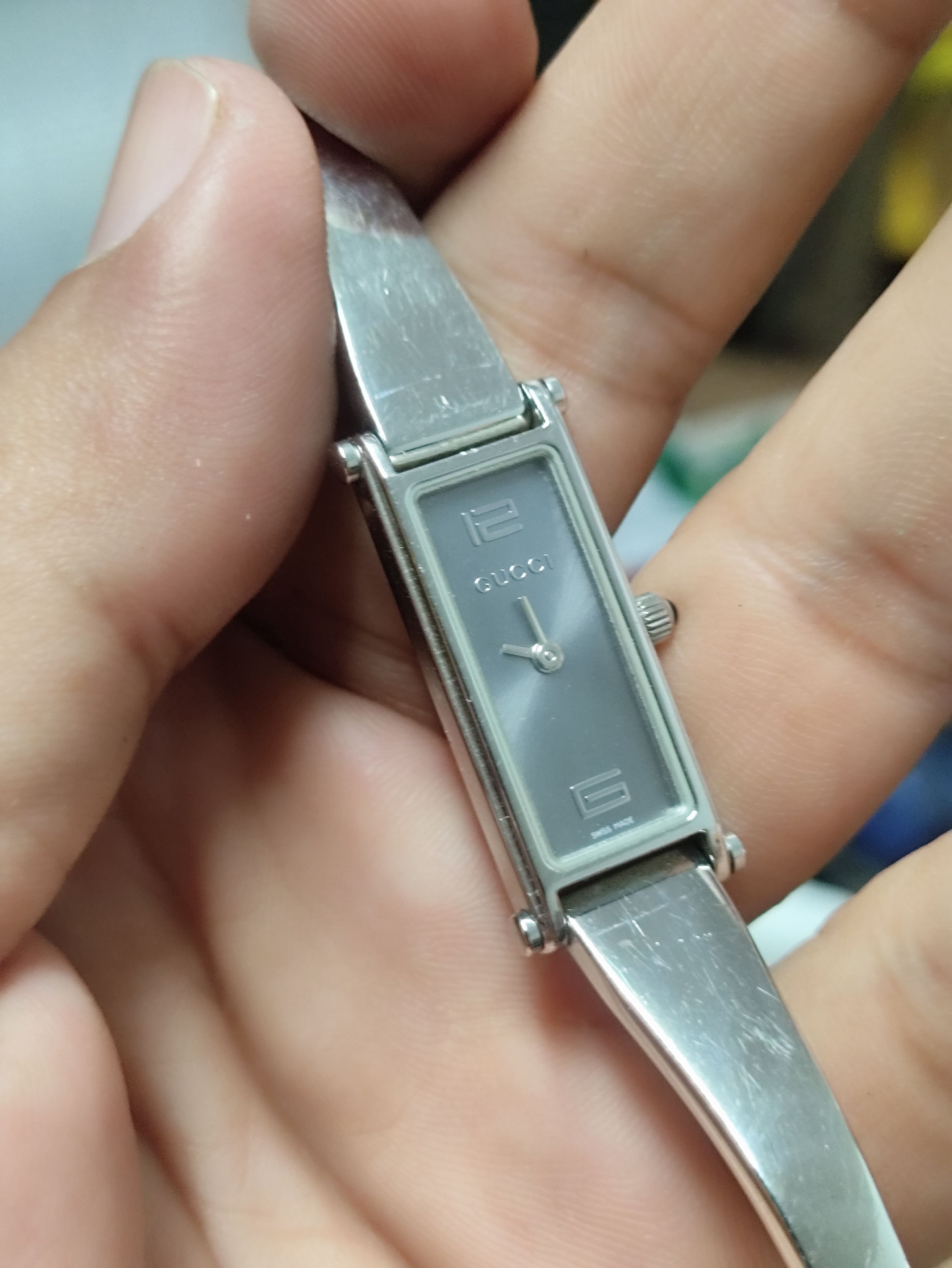 Gucci × Vintage GUCCI 1500L SWISS MADE STAINLESS STEEL WATCH Size ONE SIZE - 5 Thumbnail