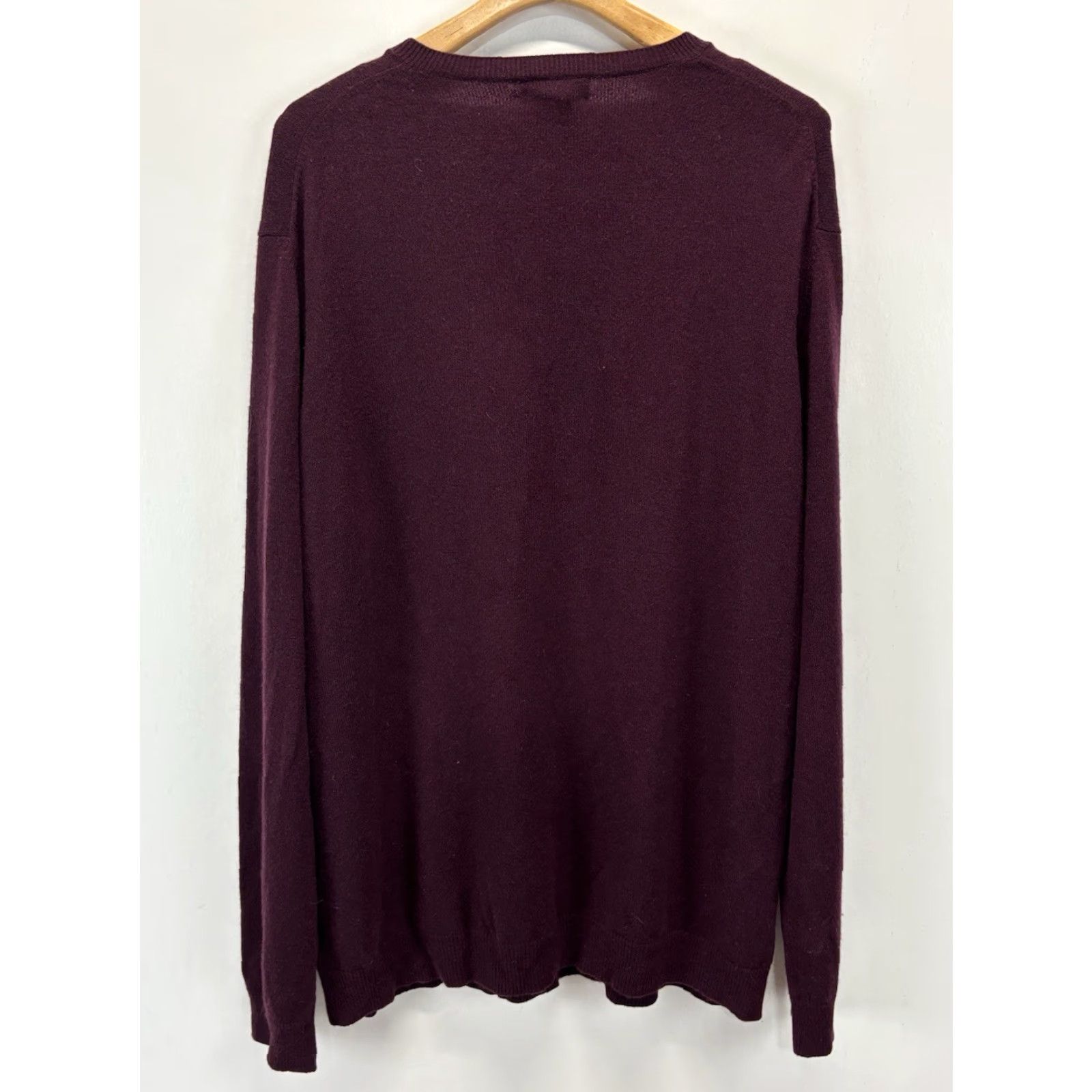 Lands' End Lands' End 100% Cashmere Sweater Sz 4XLT Big & Tall Men Dark Purple V-Neck Pull-over Knit Long Sleeve Winter/Vintage? Size US XXL / EU 58 / 5 - 3 Thumbnail
