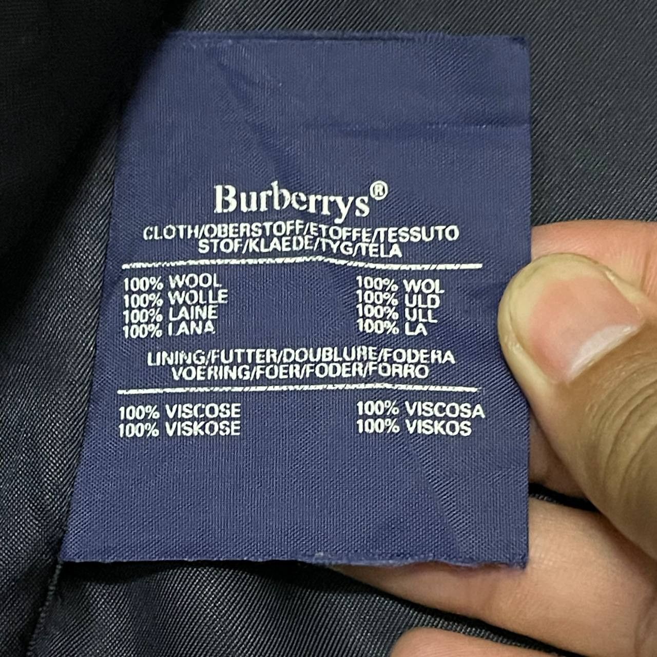 Burberry Vintage Burberry Gold Button Double Breasted Wool Coat Size US M / EU 48-50 / 2 - 14 Thumbnail