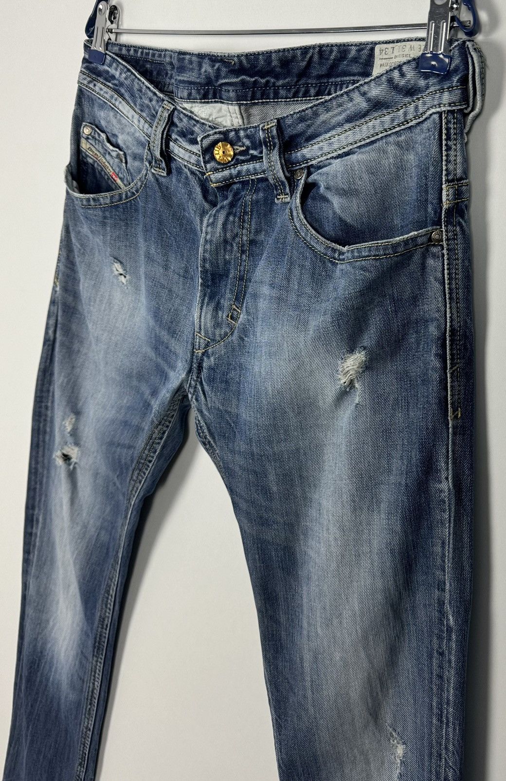 Diesel Crazy Vintage Y2K Diesel Thavar Skinny Destroyed Denim Jeans Size US 31 - 9 Thumbnail