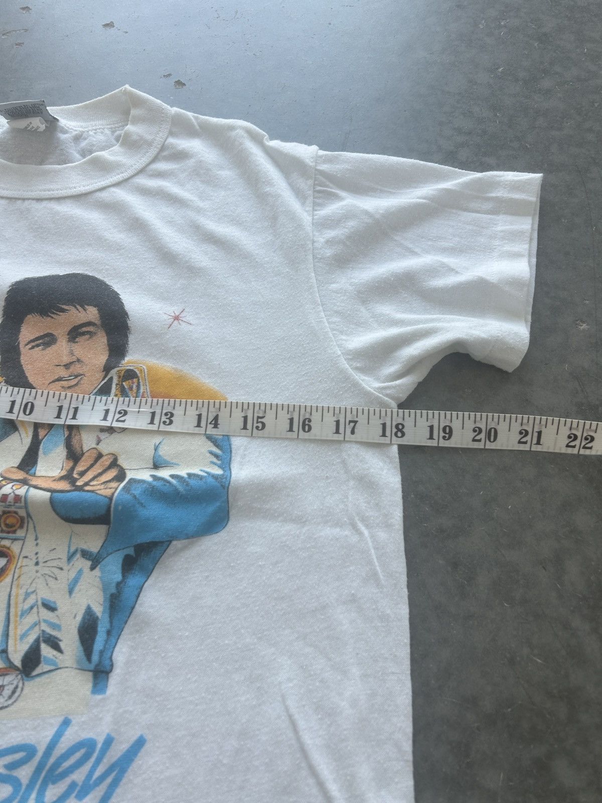 Vintage Vintage 1987 Elvis Graphic Tee Single Stitch Paper Thin Size US S / EU 44-46 / 1 - 12 Thumbnail