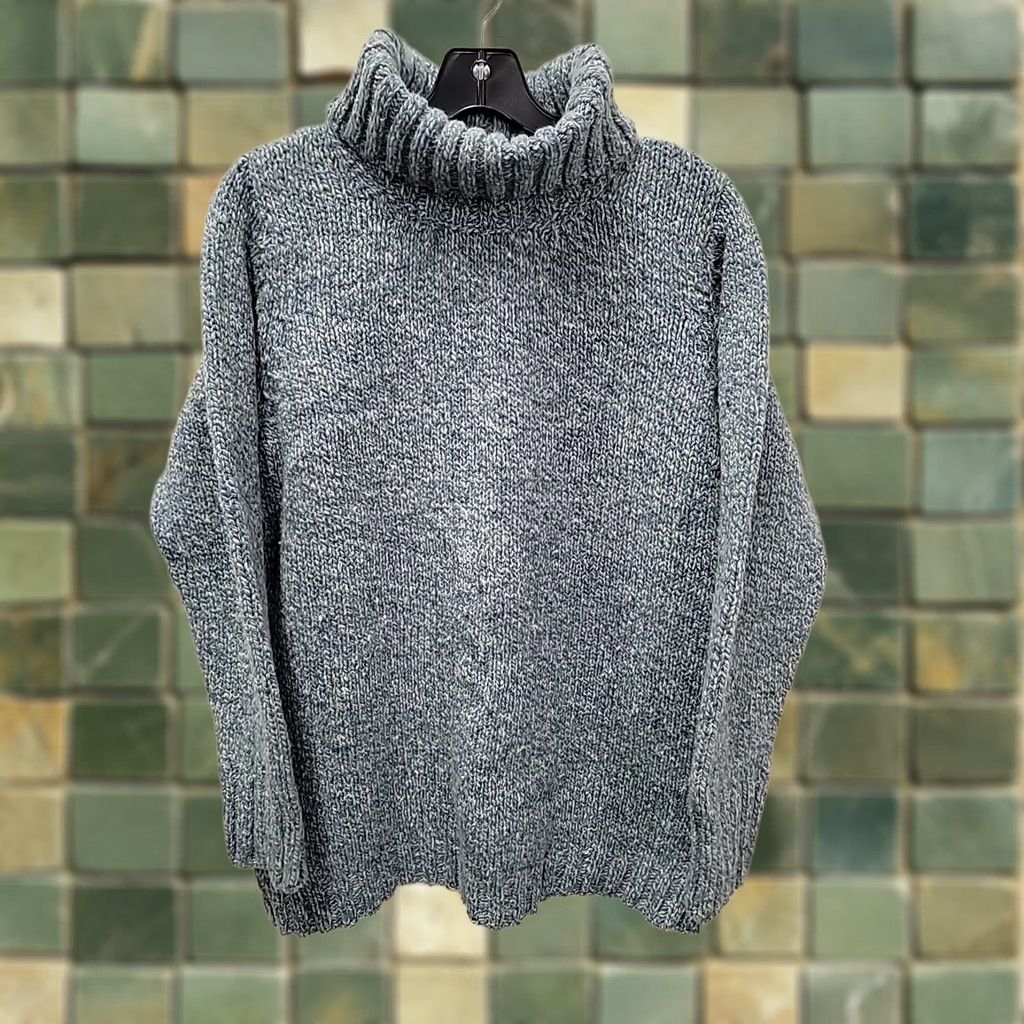 Vintage Fisherman Out Of Ireland Sweater Turtleneck Wool Womens XL Pullover blue Long Sleeve Knit Pullover Casual Travel 23.5 Chest 26.5 Length Used Size L / US 10 / IT 46 - 1 Thumbnail