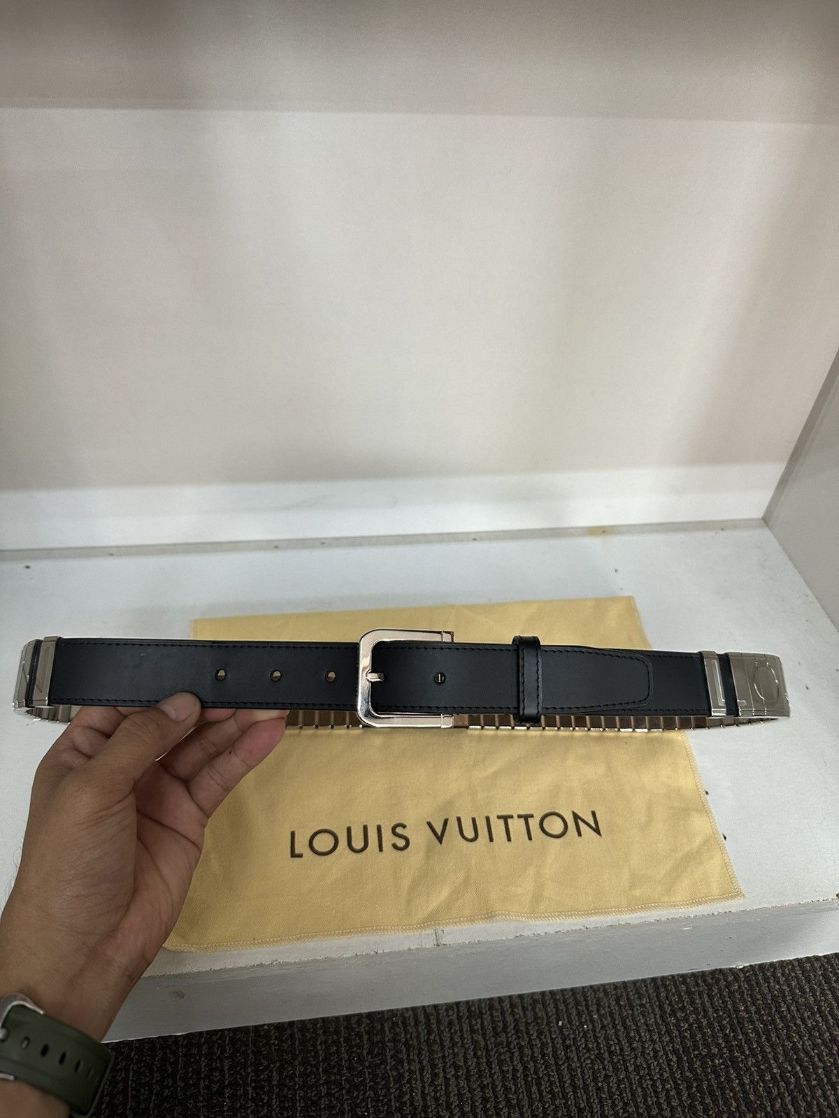 Louis Vuitton Louis vuitton mens belt Size ONE SIZE - 5 Thumbnail
