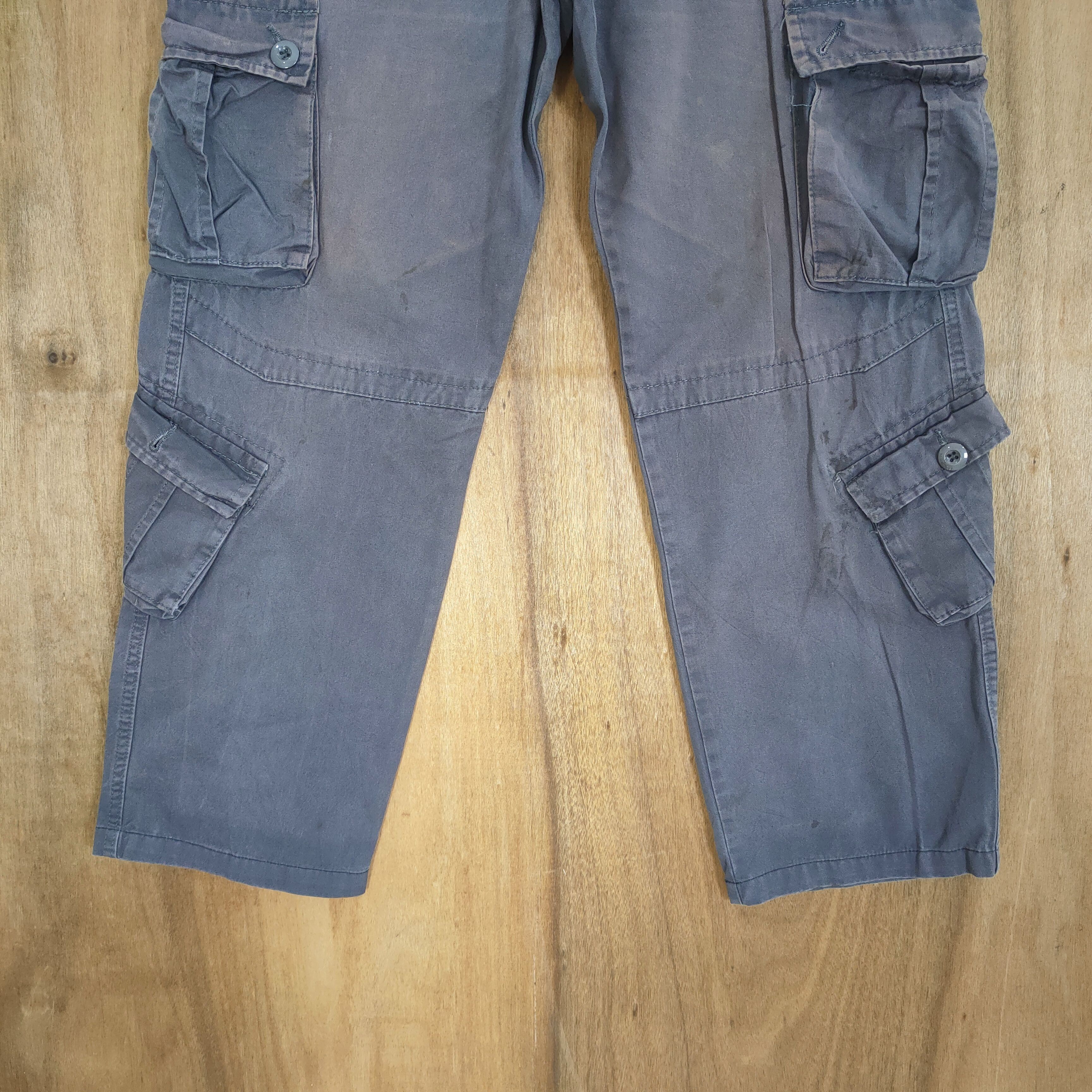 Japanese Brand VINTAGE JAPANESE BRAND FADED GREY CARGO PANTS Size US 34 / EU 50 - 3 Thumbnail