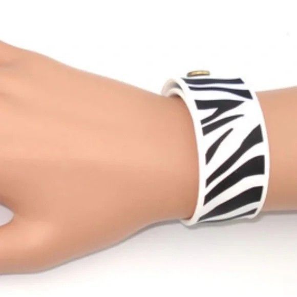 Marc by Marc Jacobs Marc By Marc Jacobs Zebra Print pattern Slap Bracelet Size ONE SIZE - 3 Thumbnail