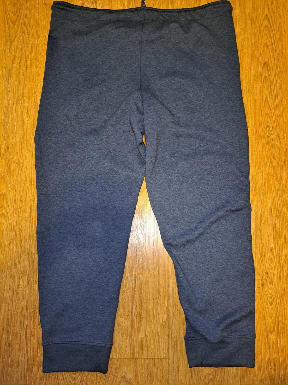 Eddie Bauer Eddie Bauer Sweatpants Mens XXL 38x30 Gray Navy Drawstring Size US 40 / EU 56 - 6 Thumbnail